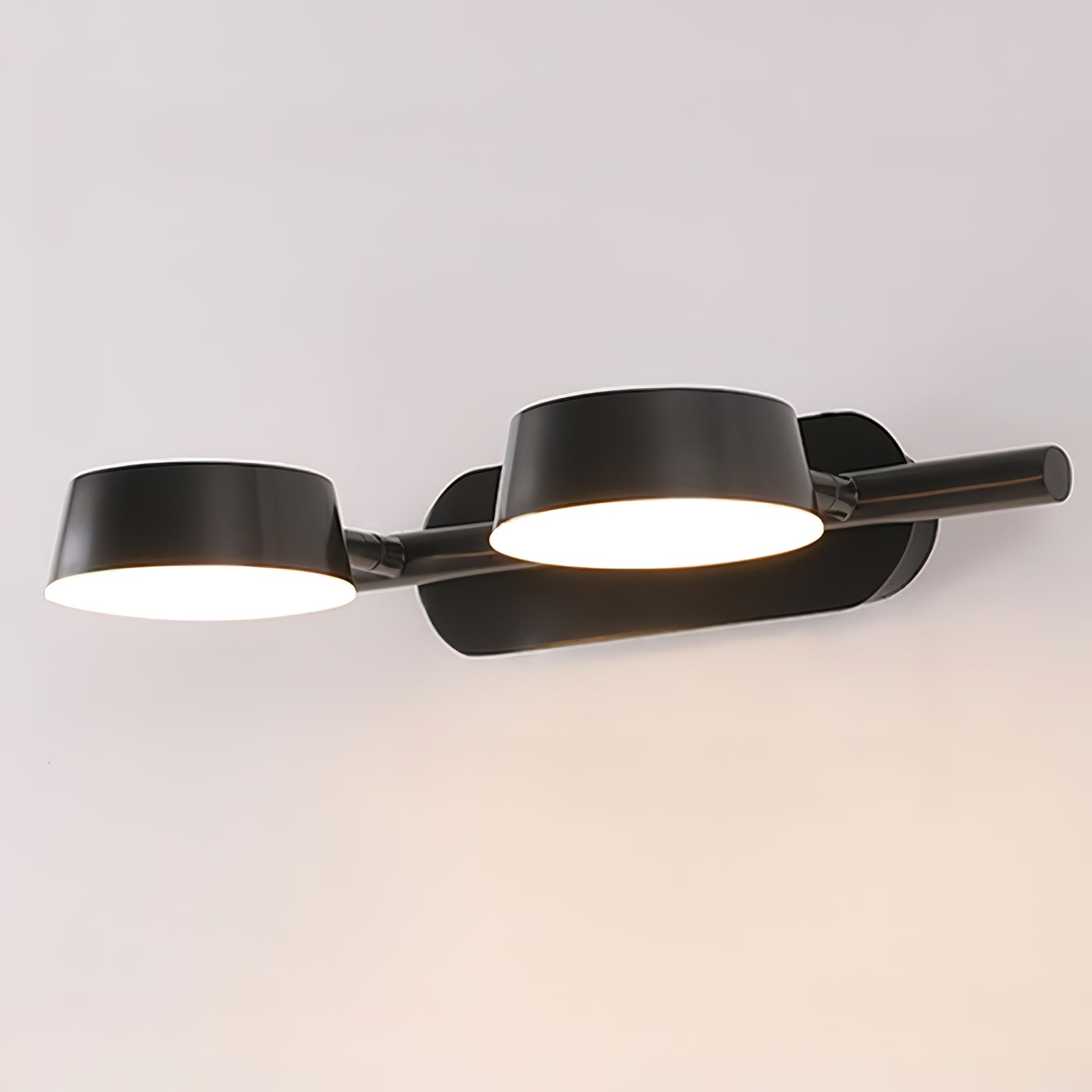 Oliven Wall Light