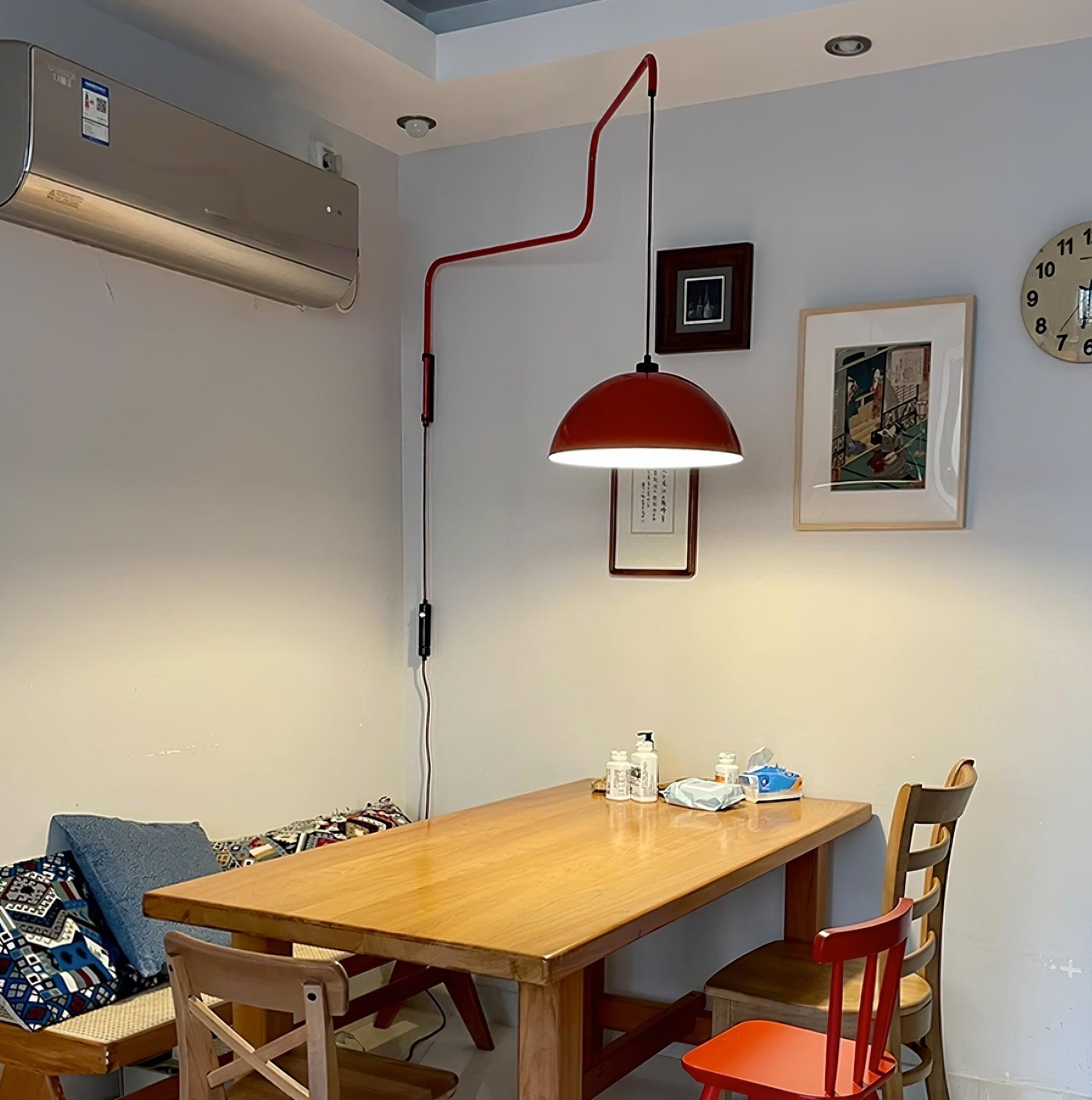 Erlevio Wall Light