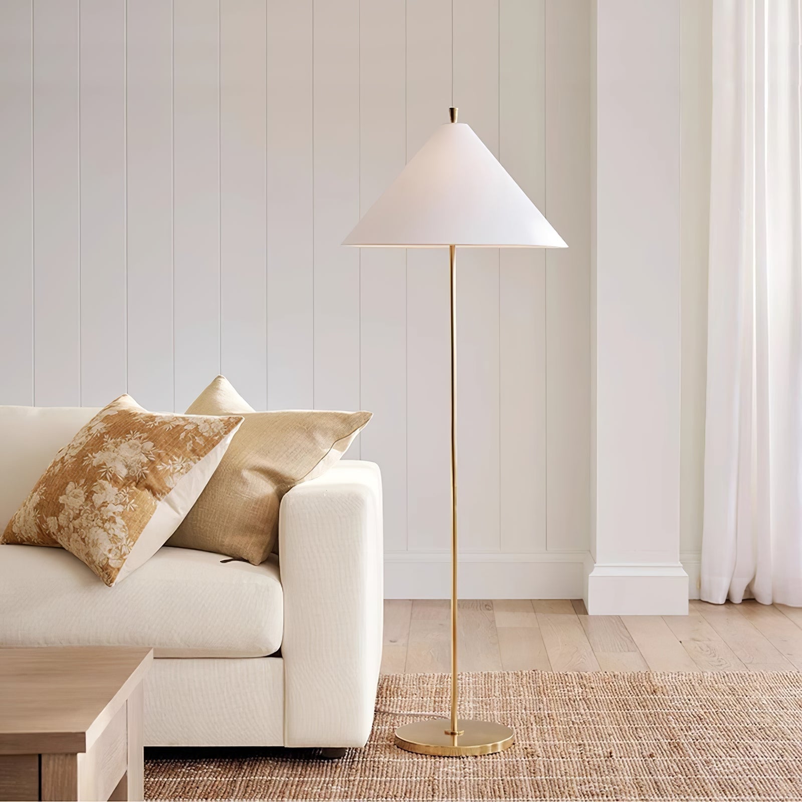 Elmesy Floor Lamp