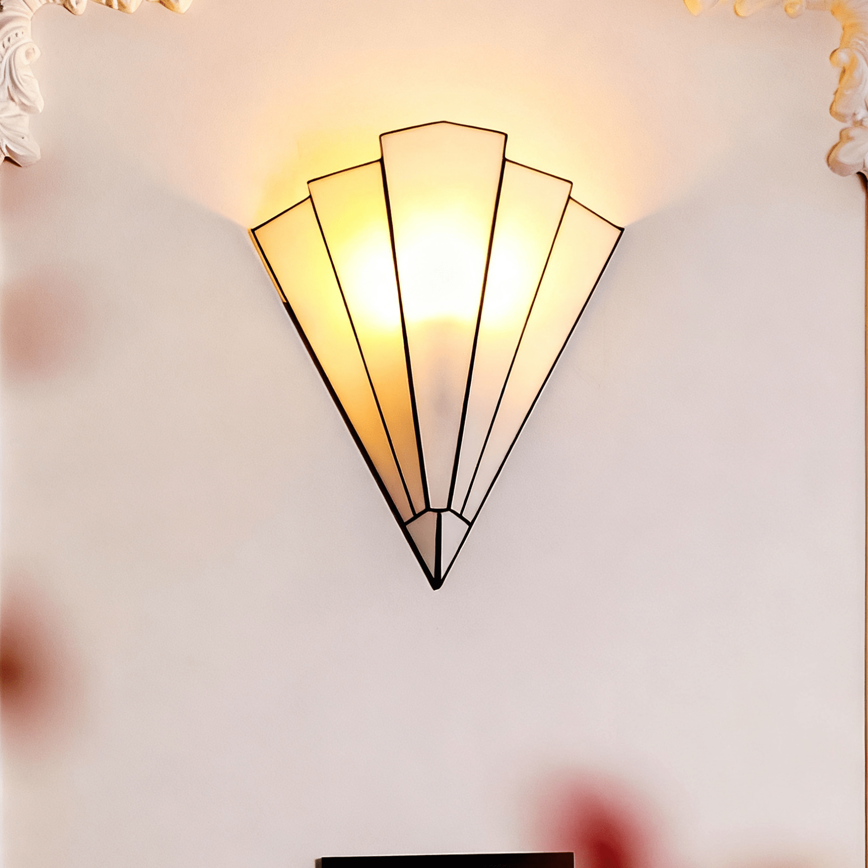 Delowe Wall Light