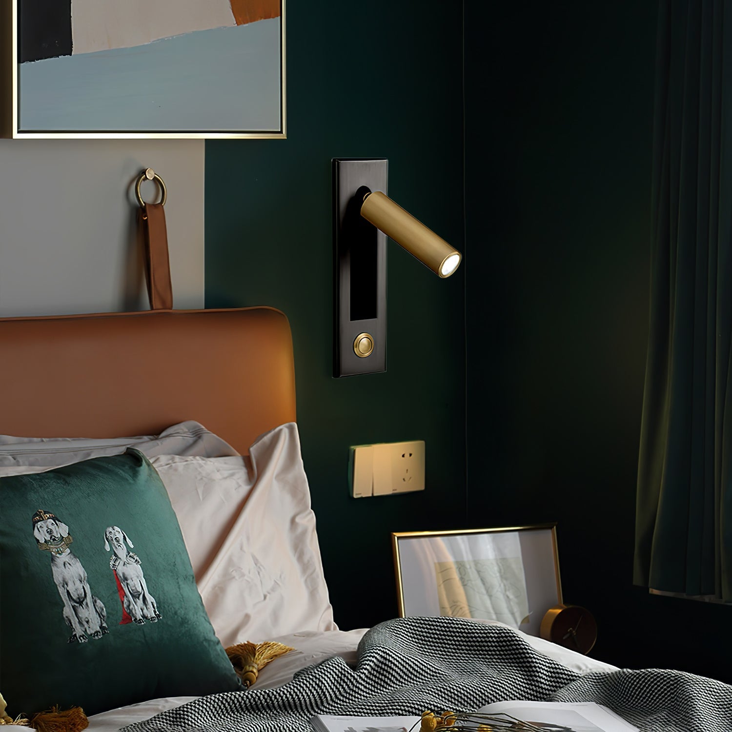 Cenvaburn Recessed Wall Light