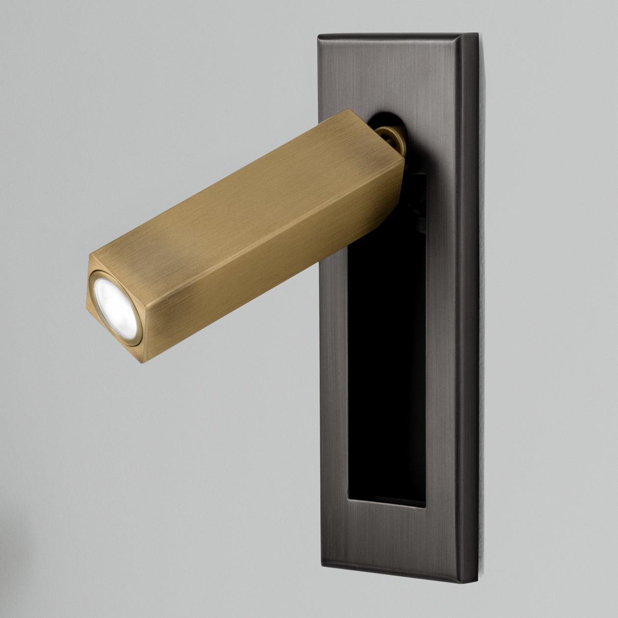 Cenvaburn Recessed Wall Light
