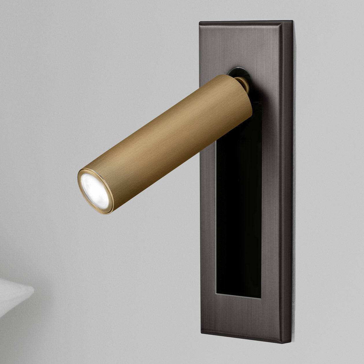 Cenvaburn Recessed Wall Light