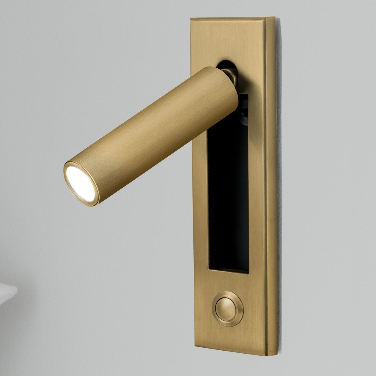 Cenvaburn Recessed Wall Light