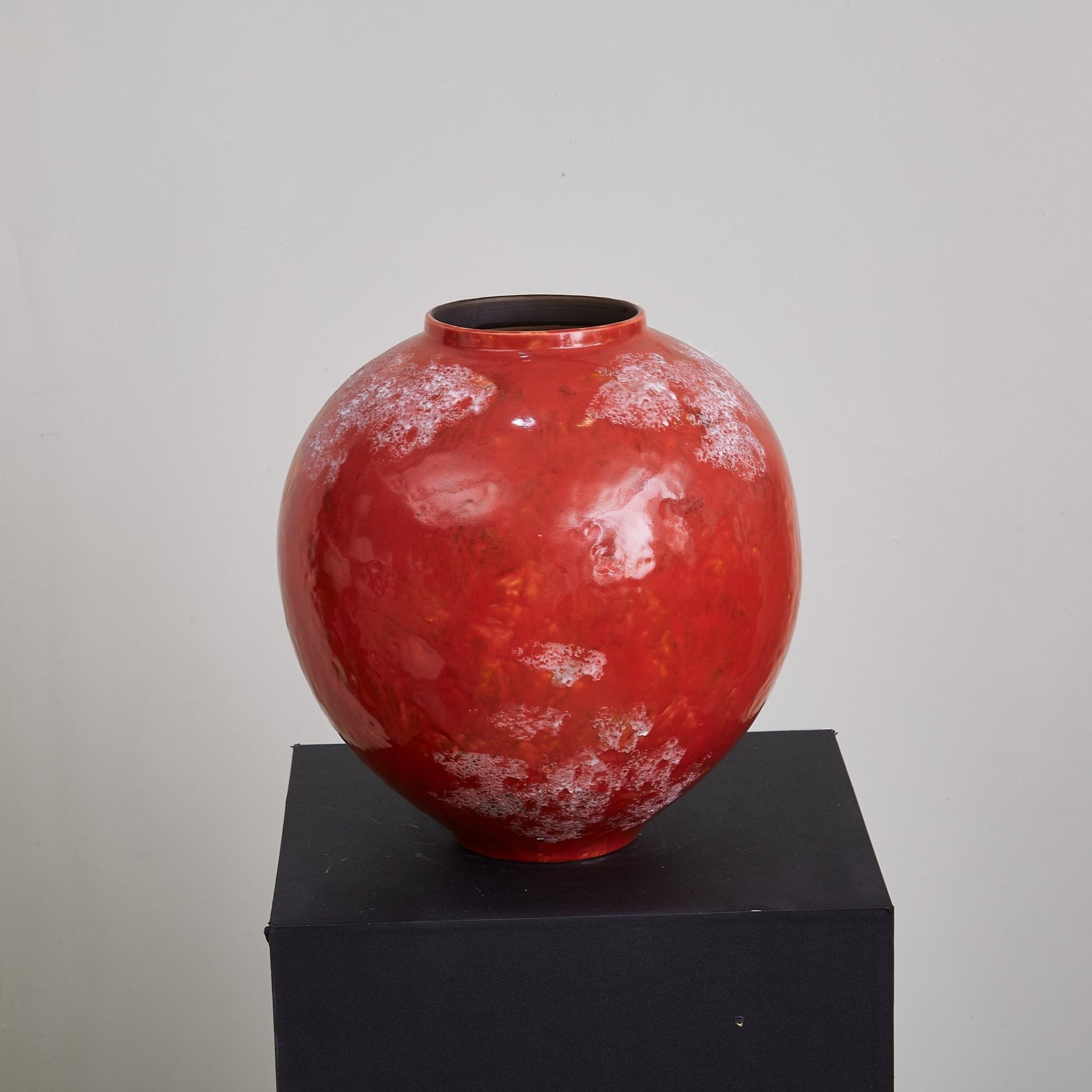 Veilzan Table Lamp