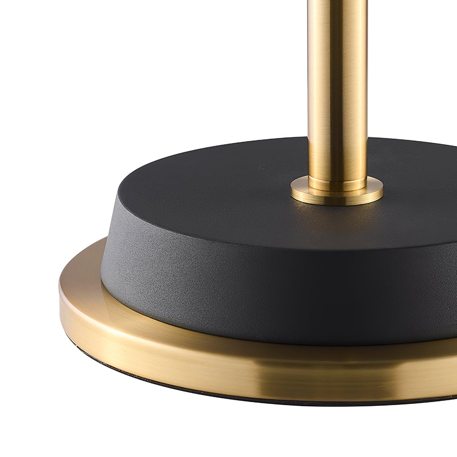 Egova Floor Lamp