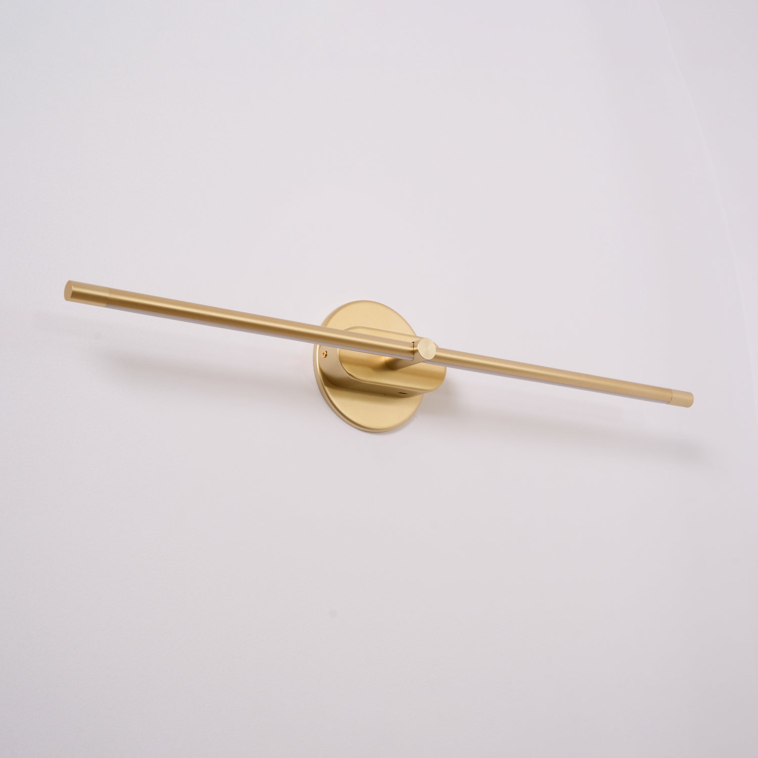 Reyton Rechargable Linear Wall Light