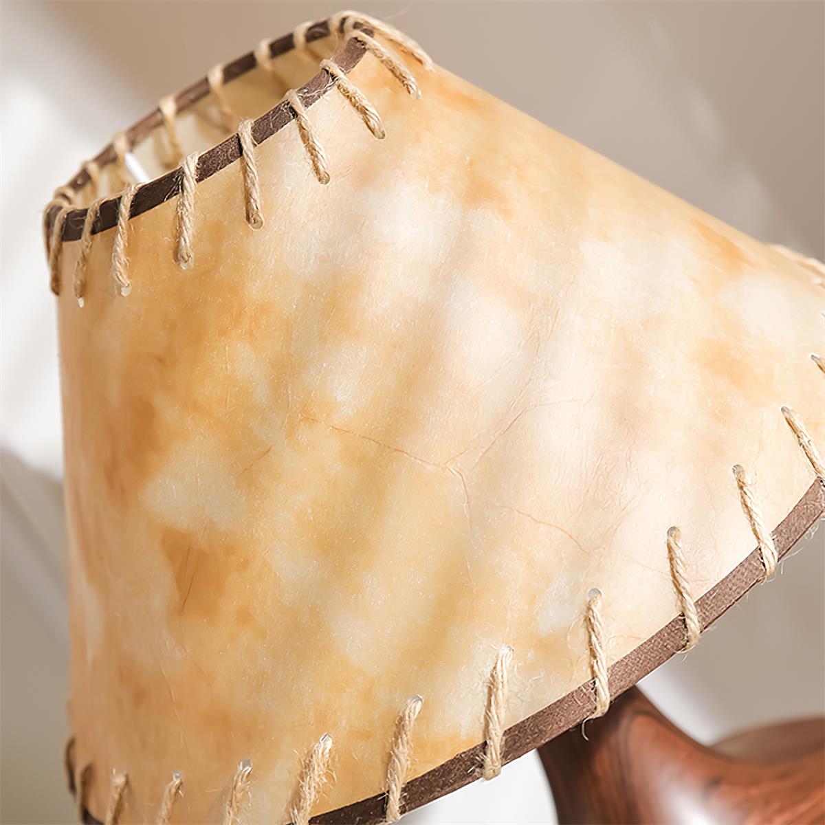 Enloeza Table Lamp