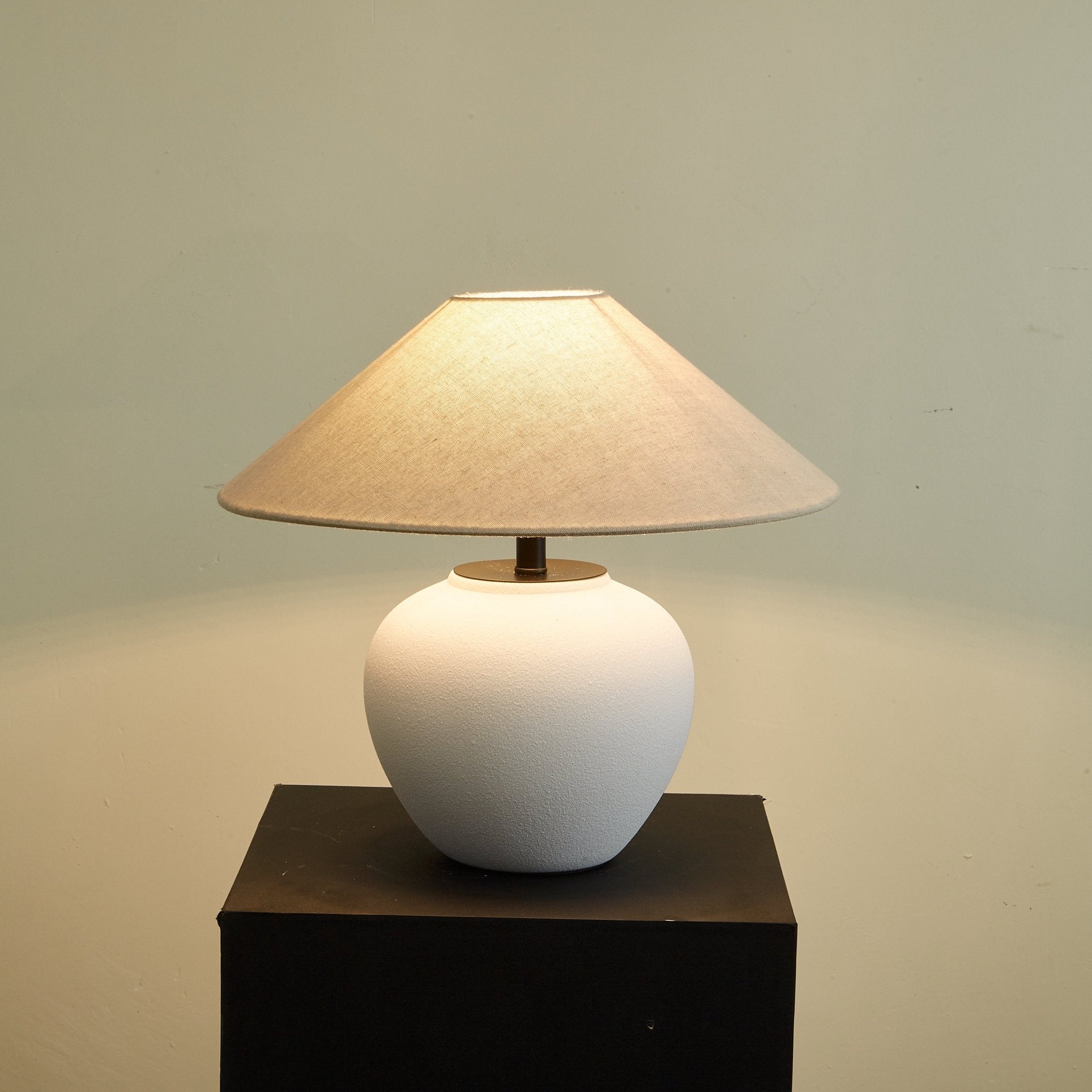 Bosa Ceramic Table Lamp