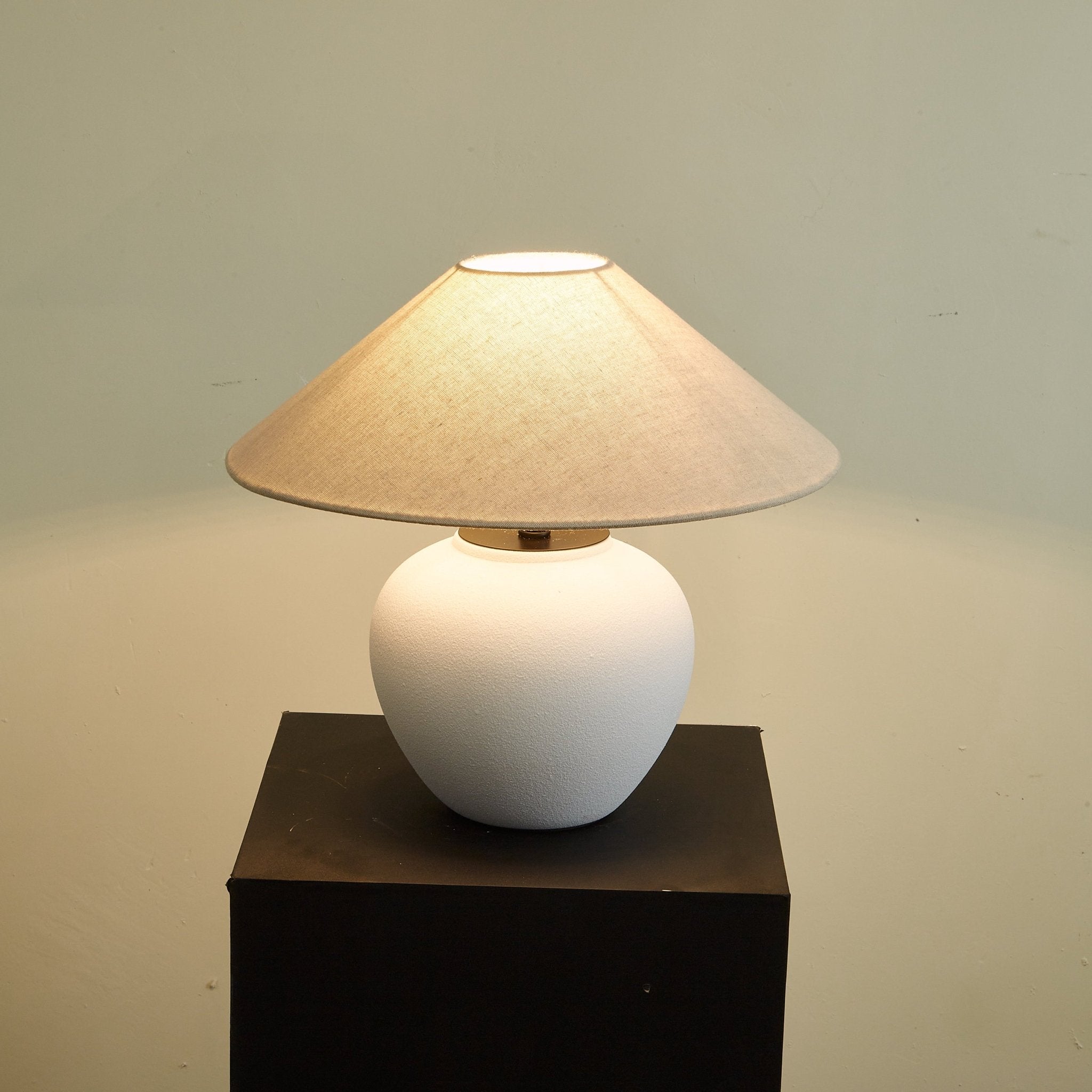 Bosa Ceramic Table Lamp