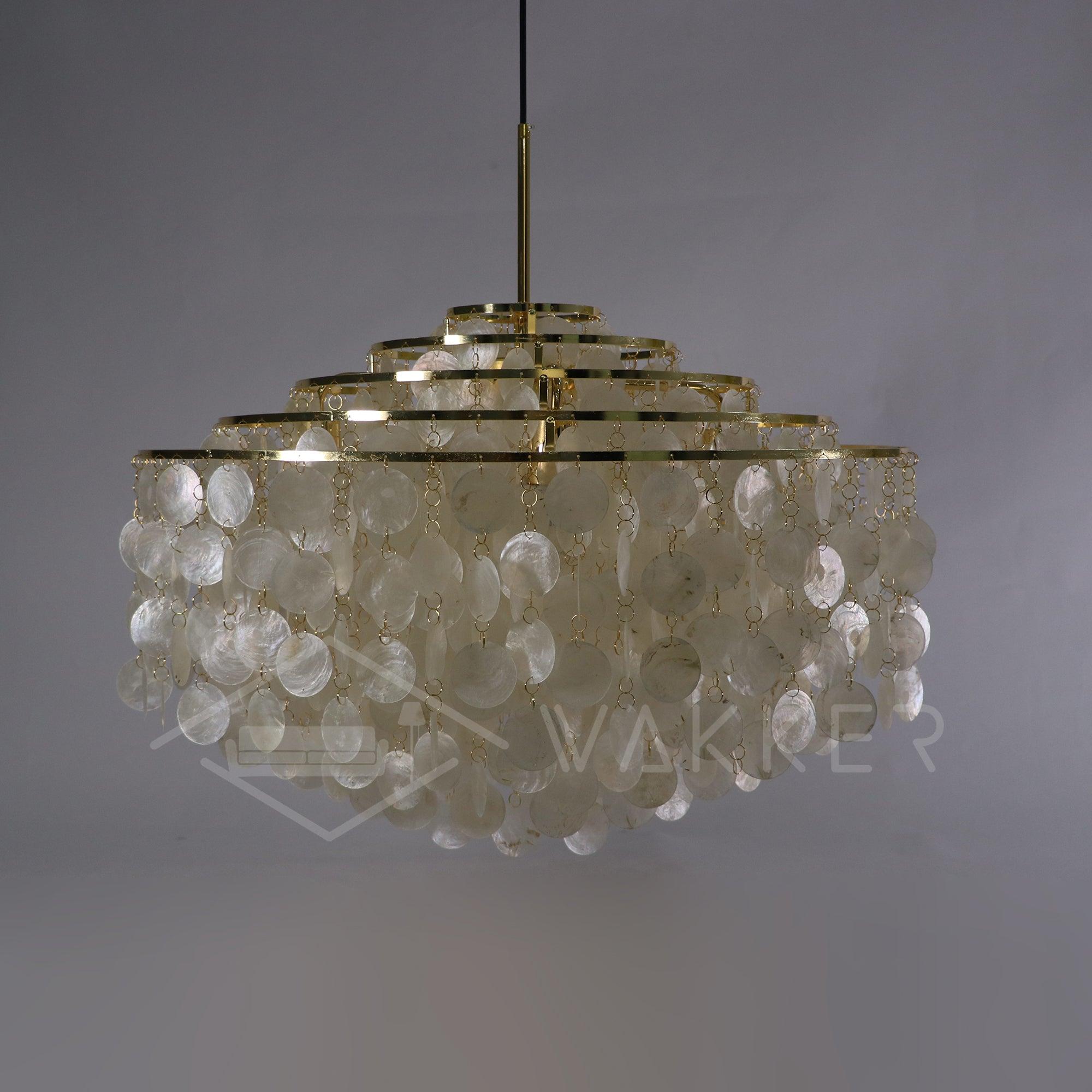 Qanserrino Chandelier