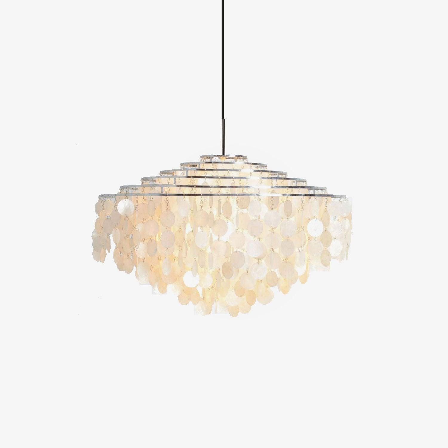 Qanserrino Chandelier