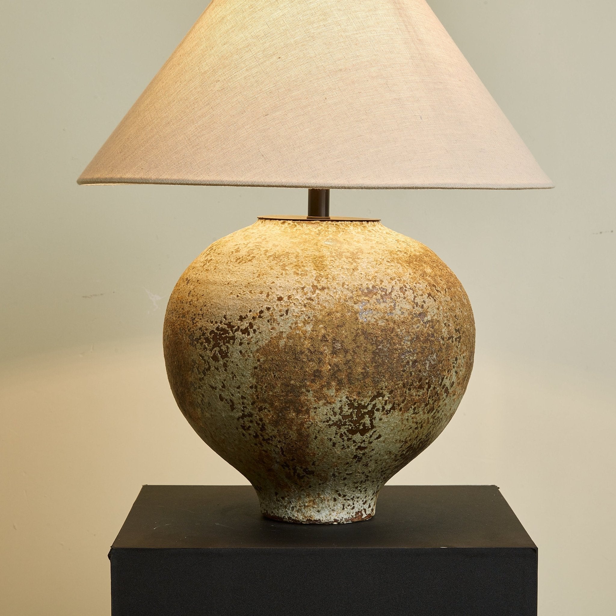 Felnorisa Table Lamp
