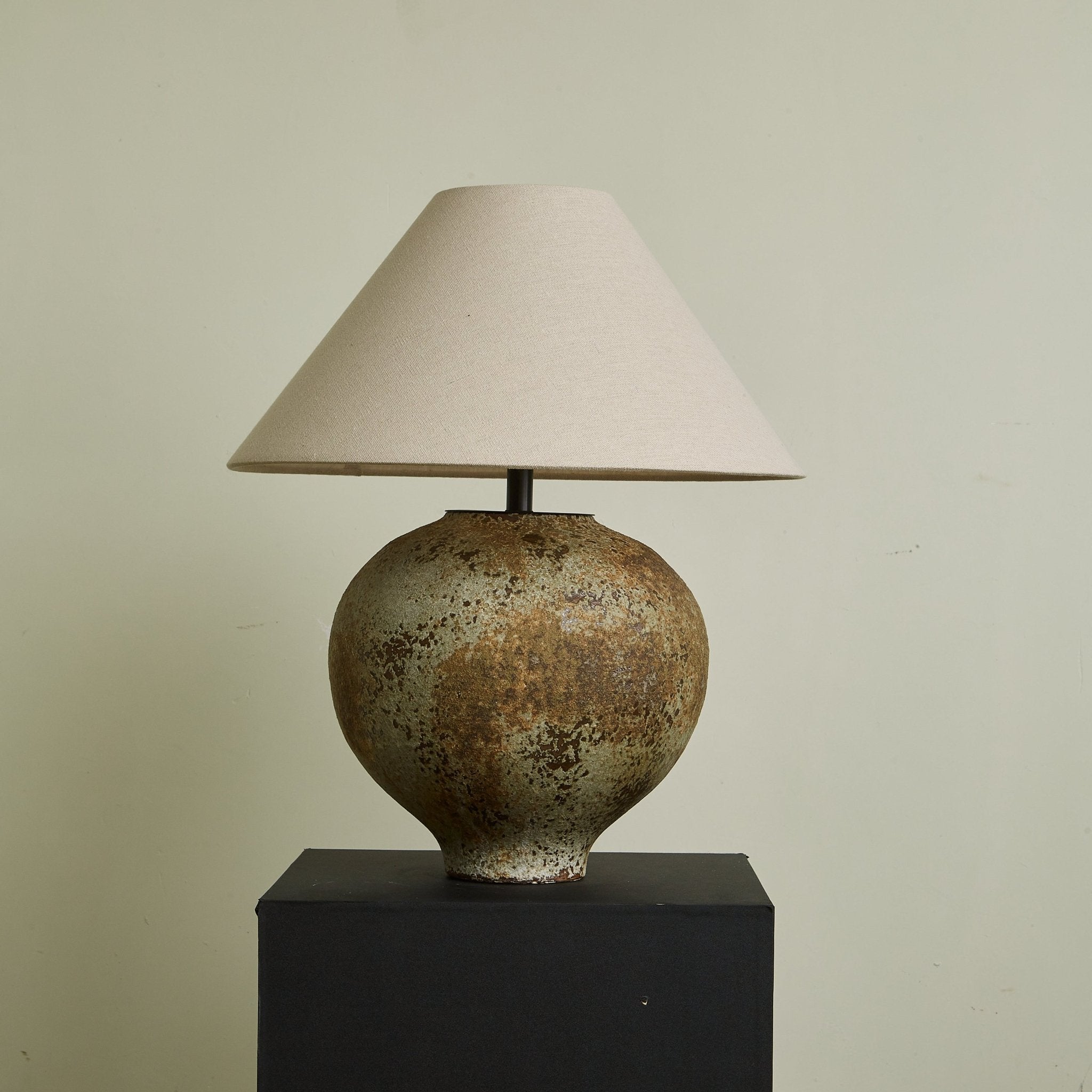 Felnorisa Table Lamp