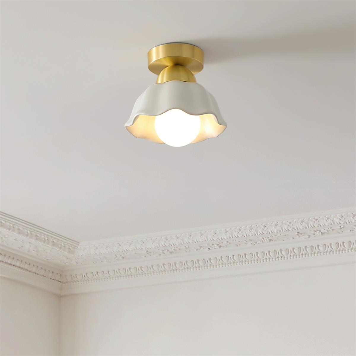 Finly Flower Ceiling Light