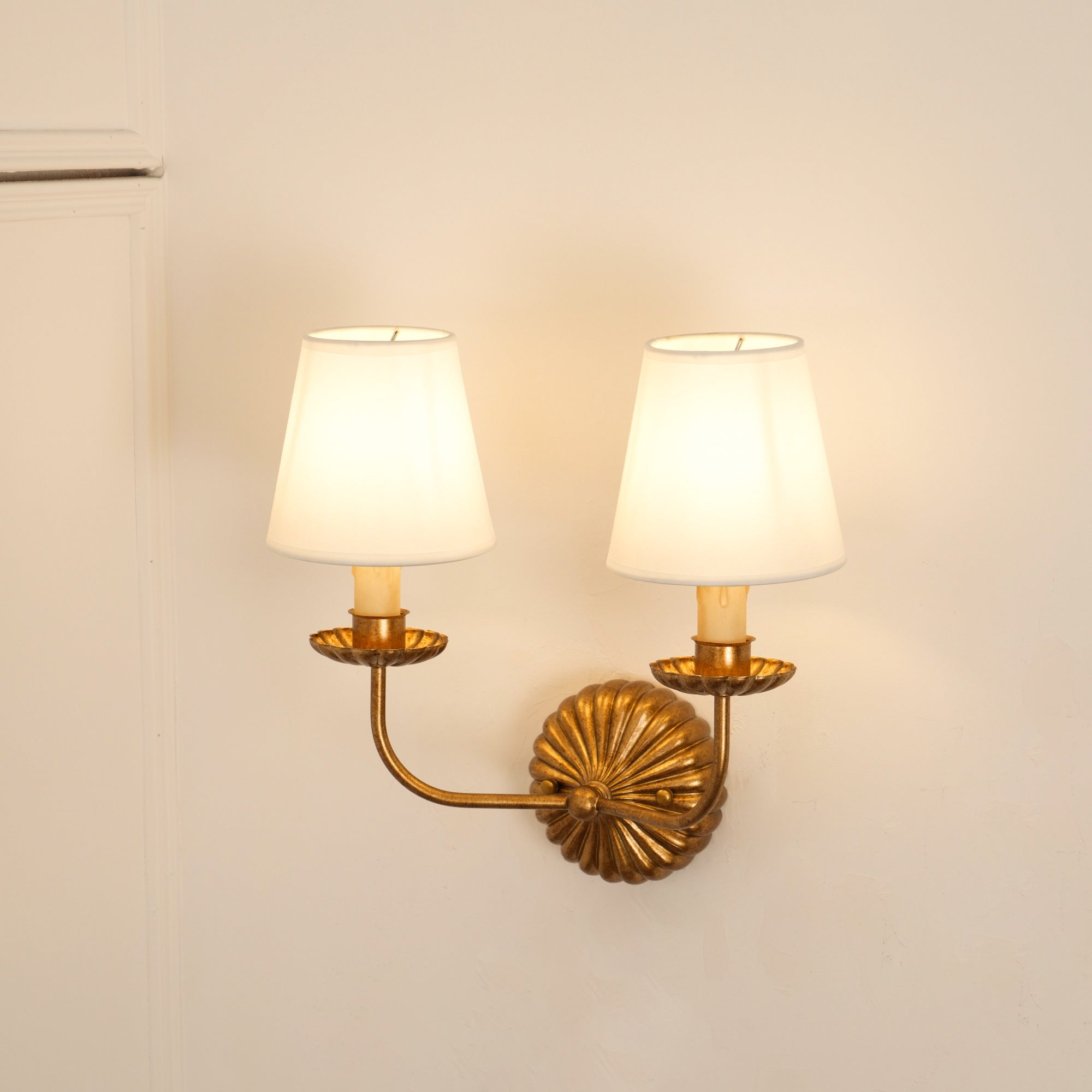 Sterve Wall Light