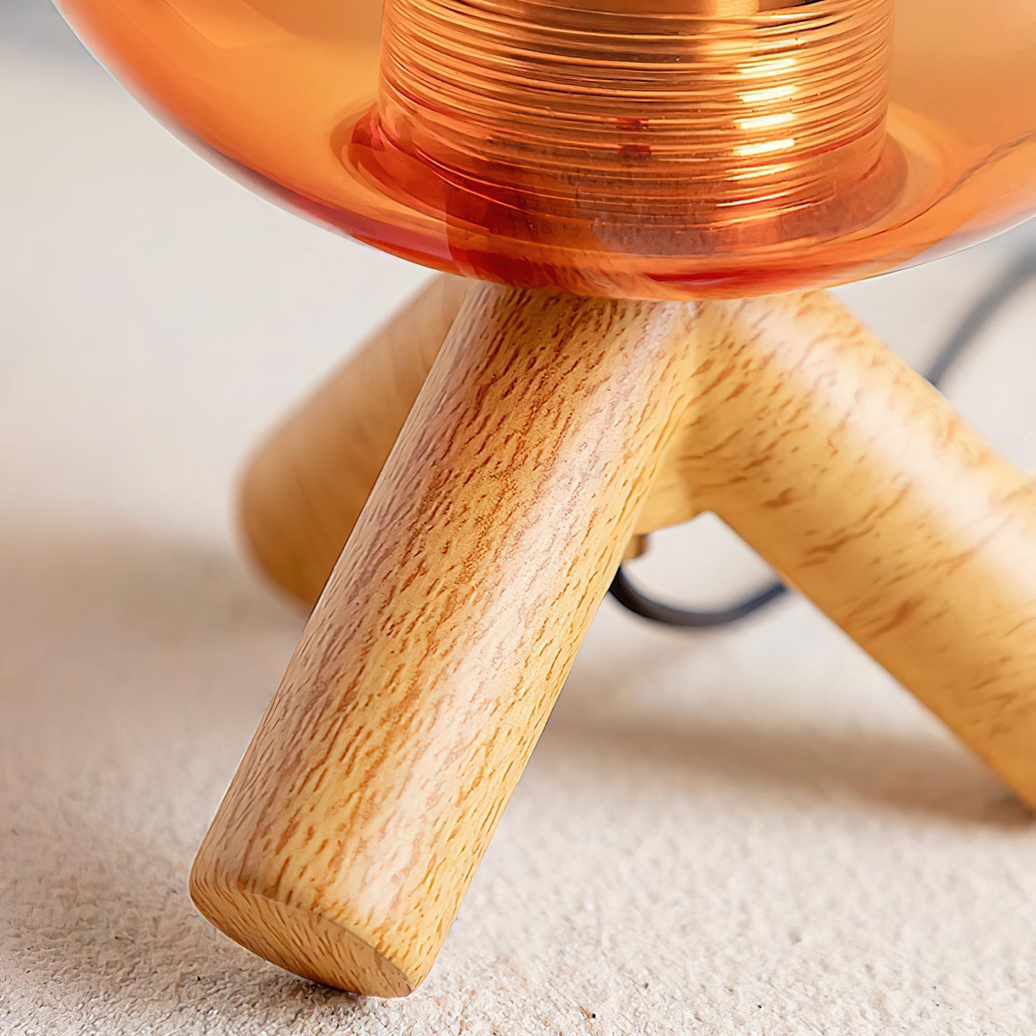Linear Flame Table Lamp