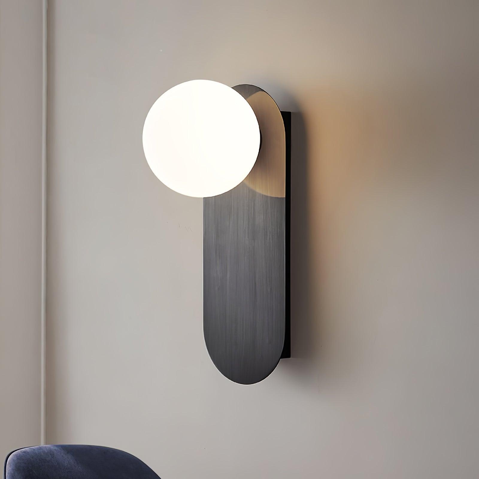Fynsor Wall Light