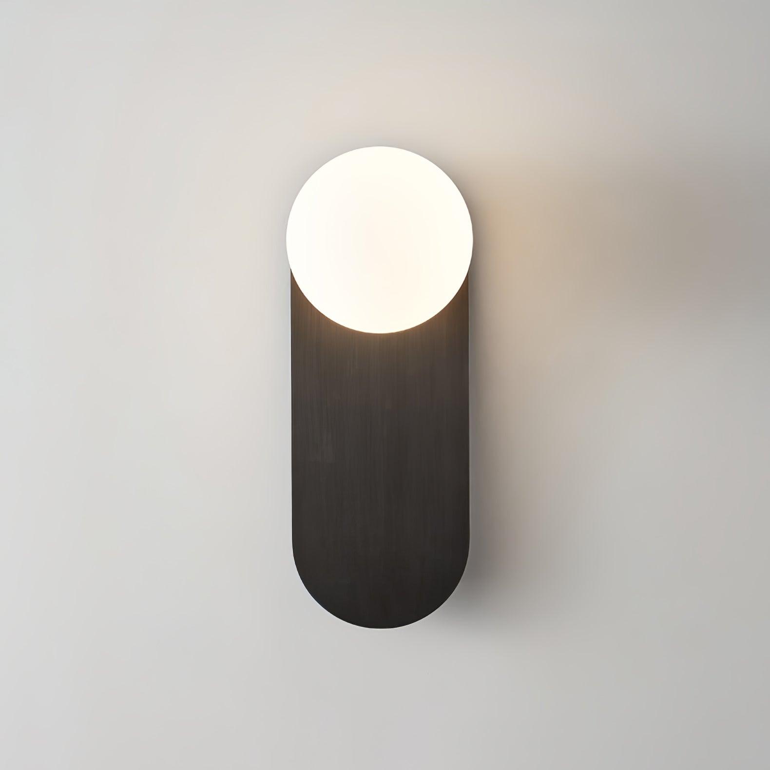 Fynsor Wall Light