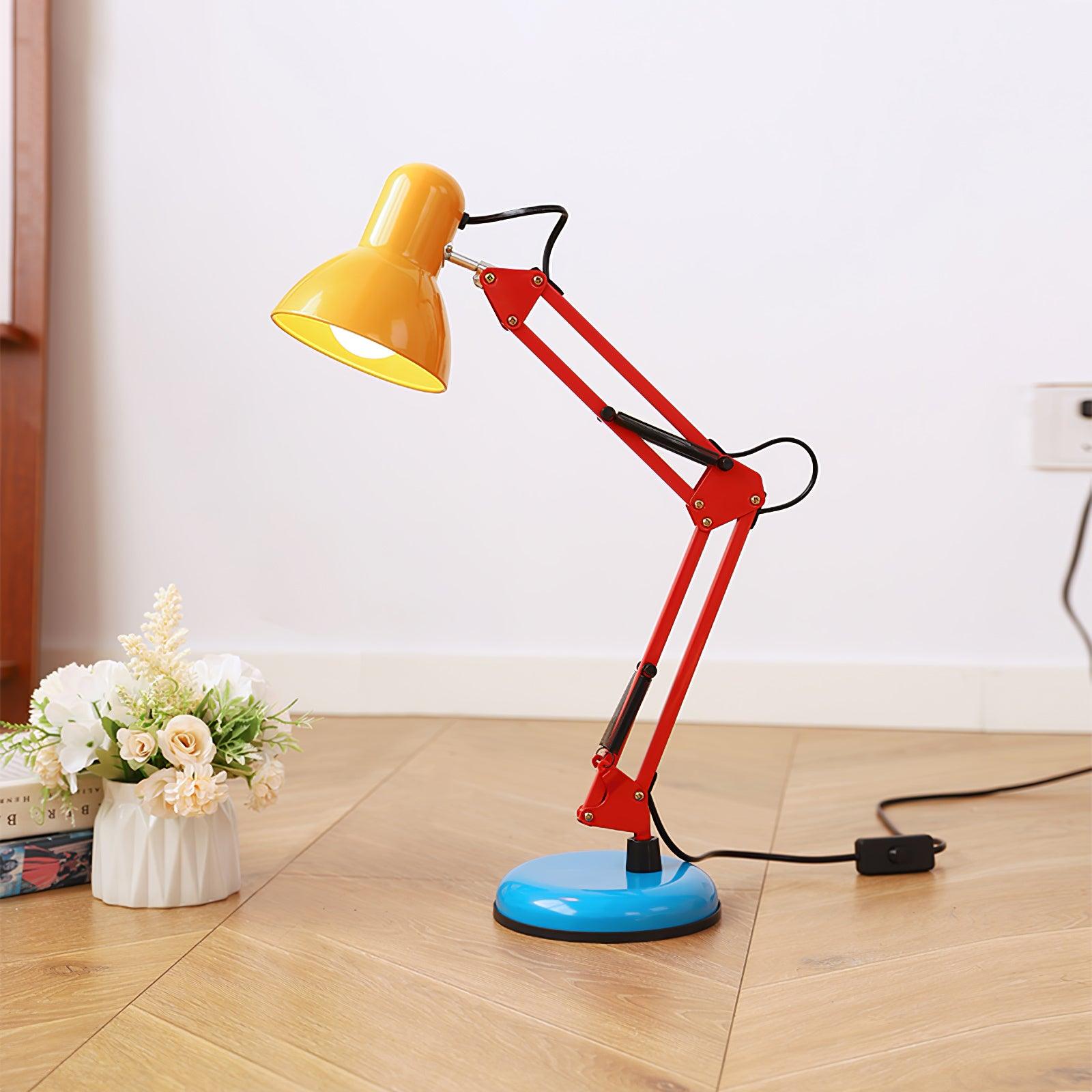 Avesso Table Lamp