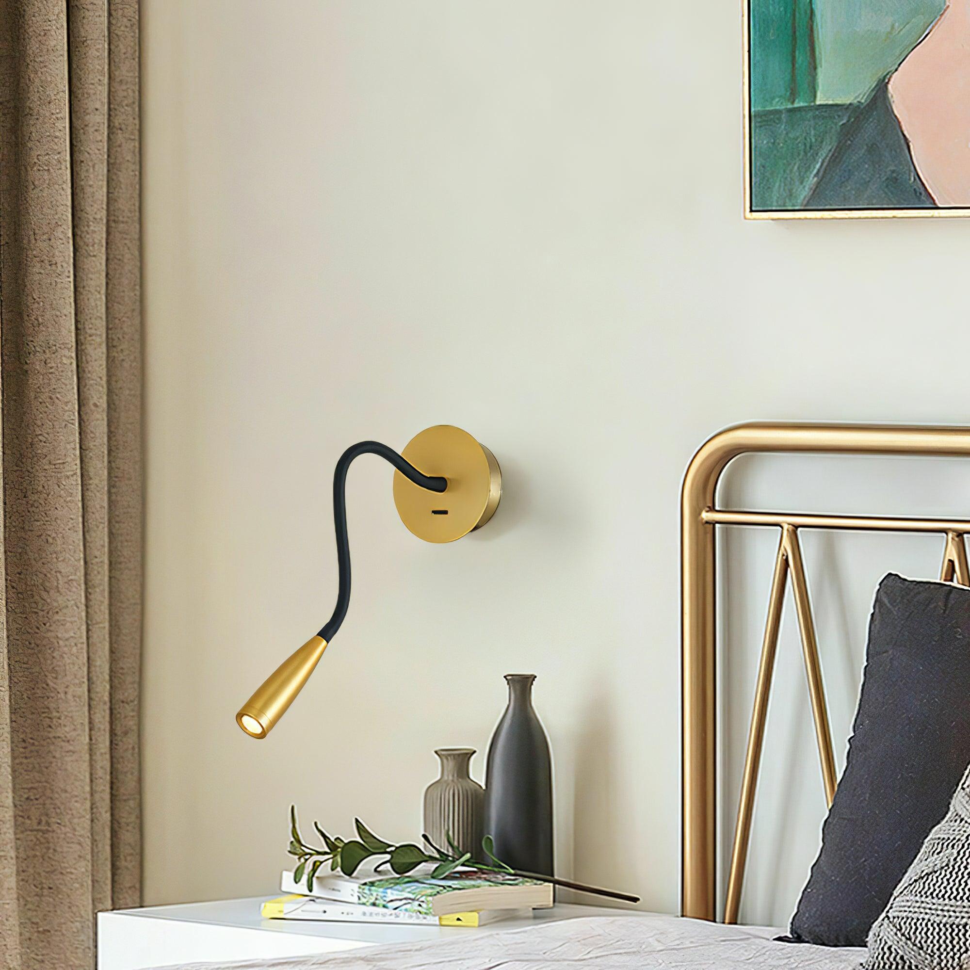 Fluxy Wall Light