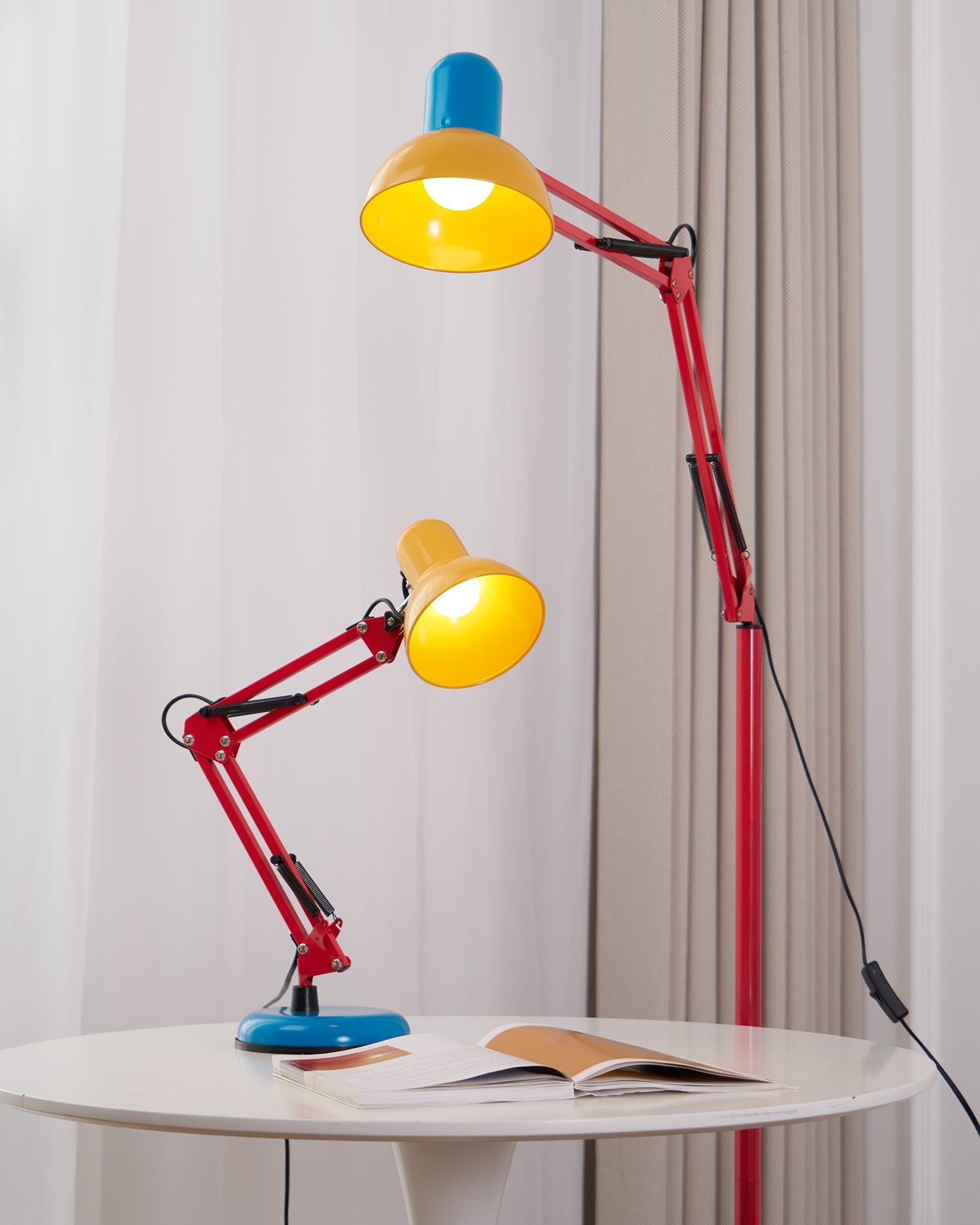 Kaivi Floor Lamp