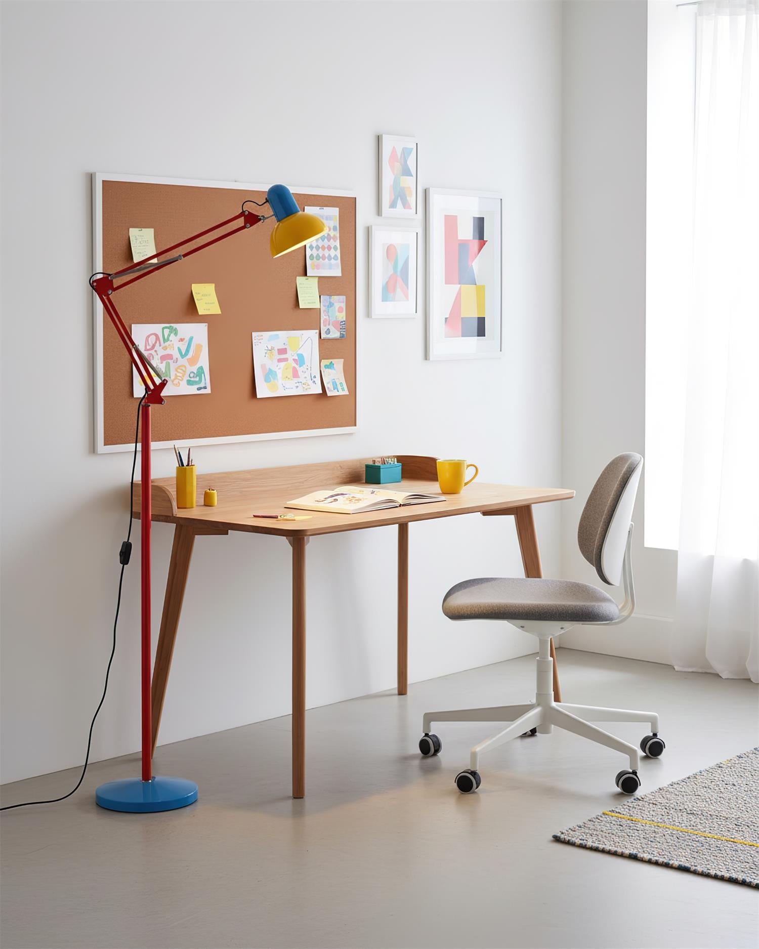 Kaivi Floor Lamp