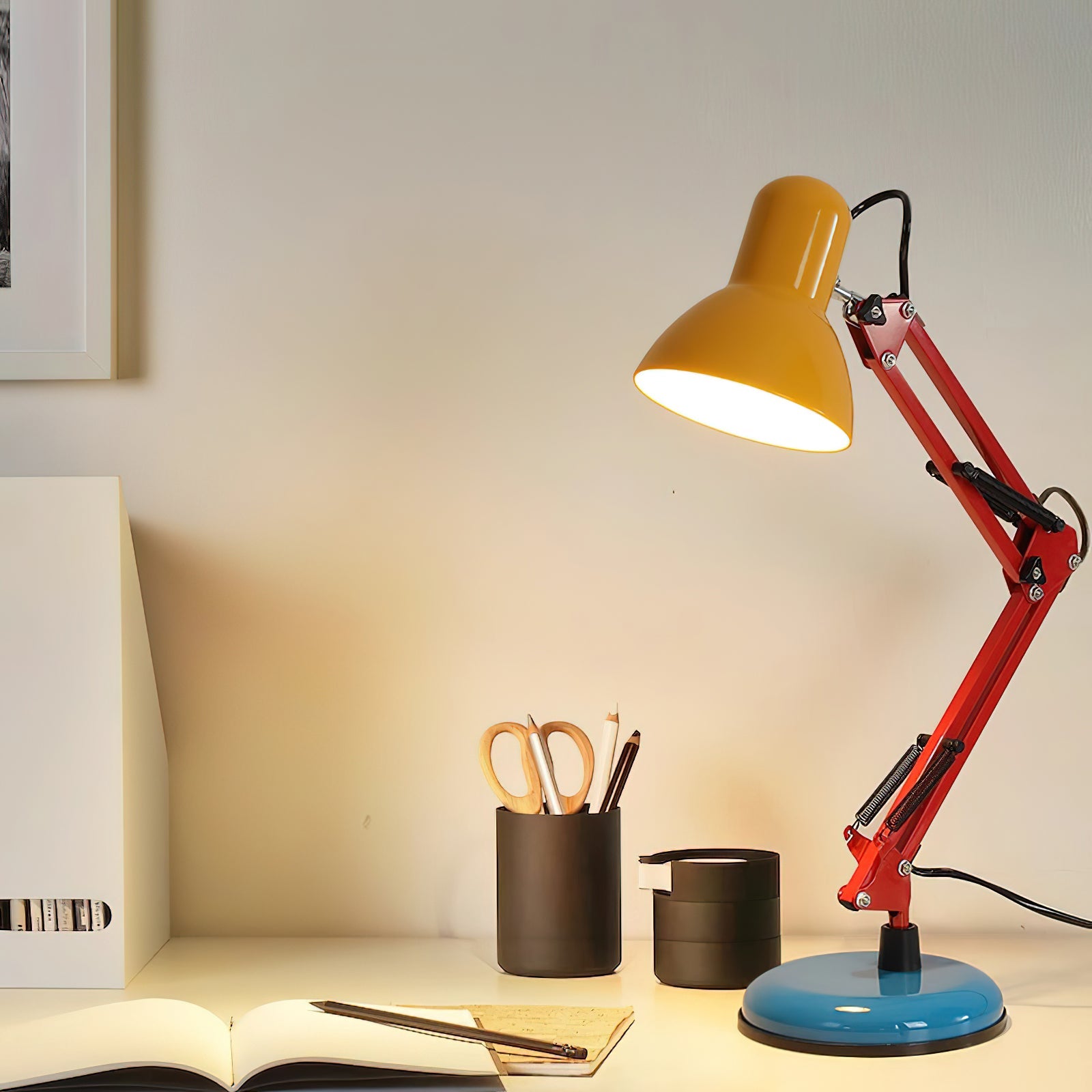 Dalemo Table Lamp