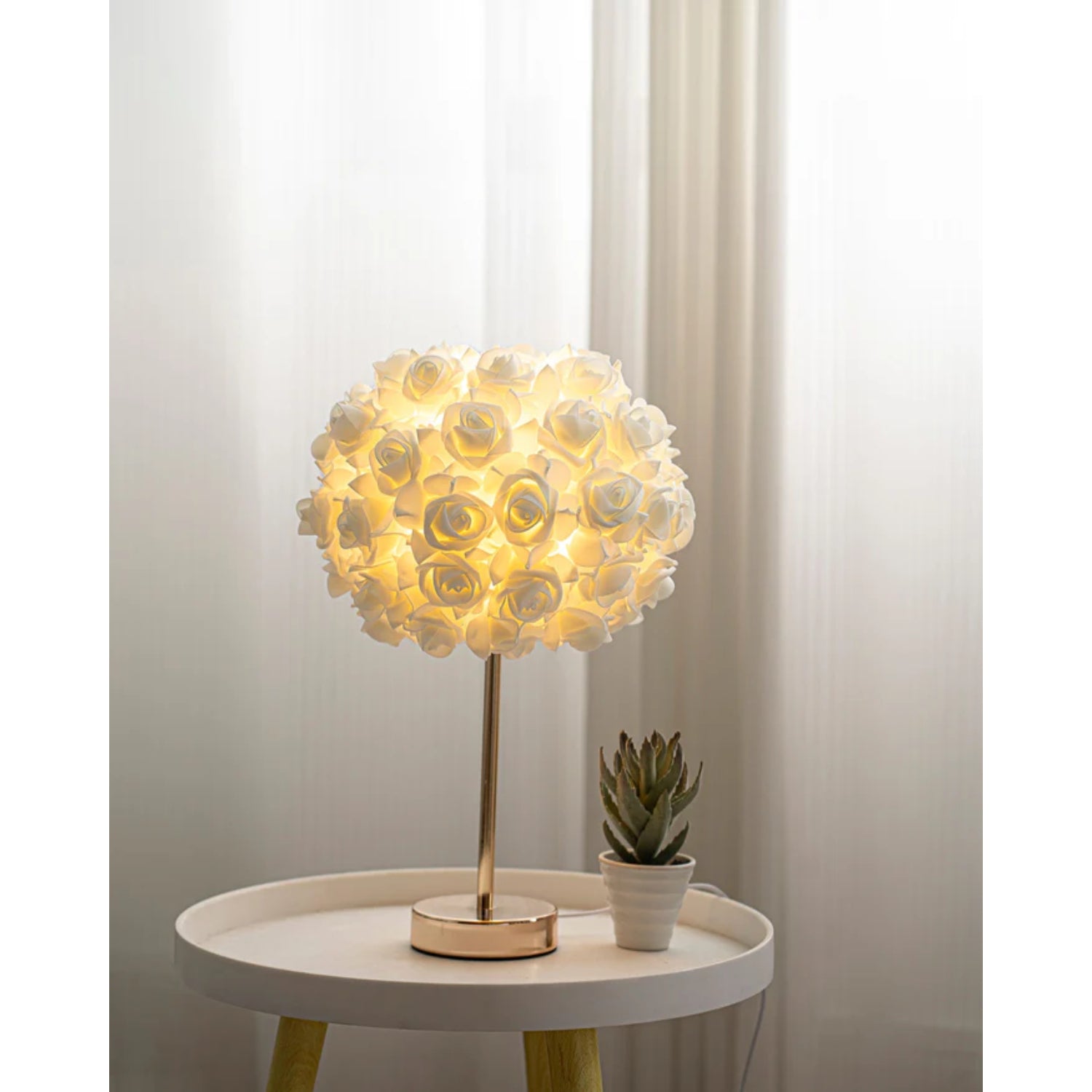 Mosha Table Lamp