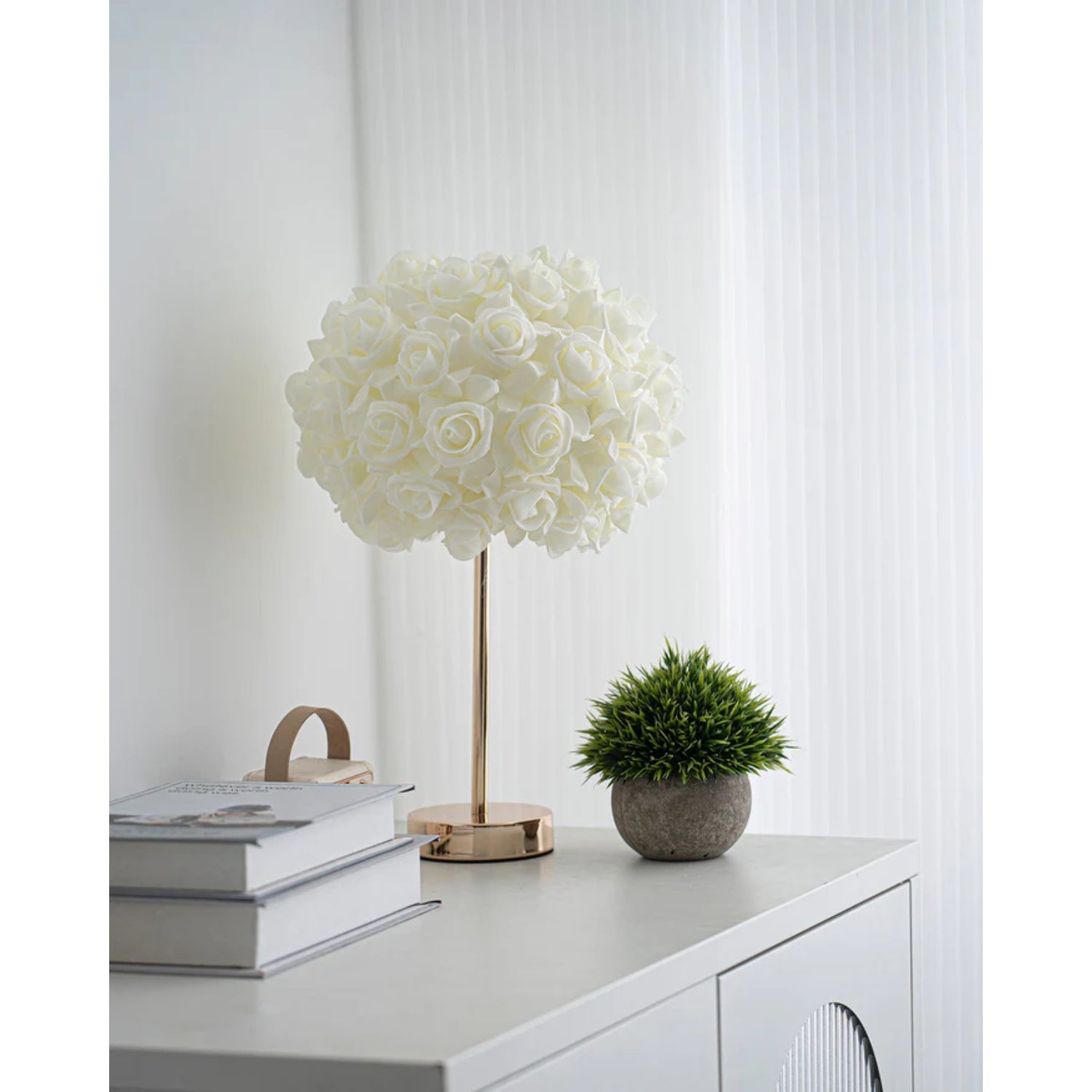 Mosha Table Lamp