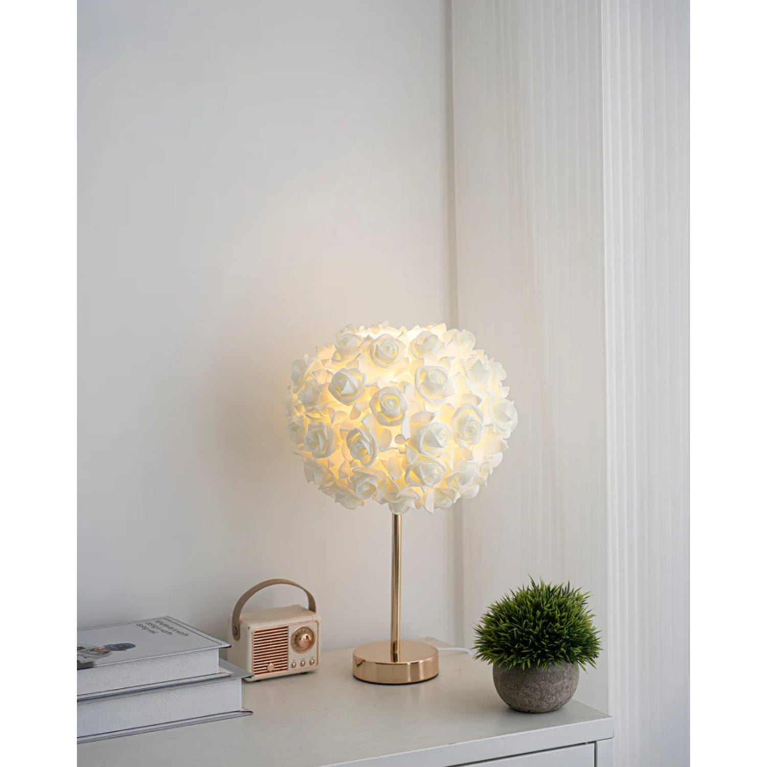 Mosha Table Lamp