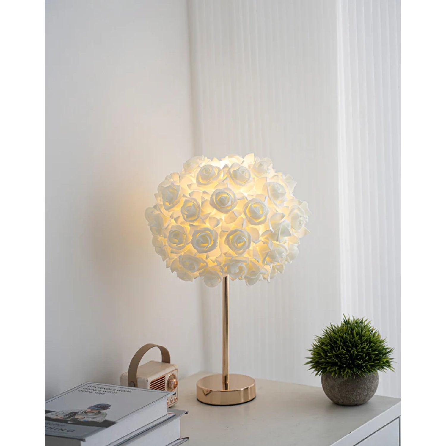 Mosha Table Lamp