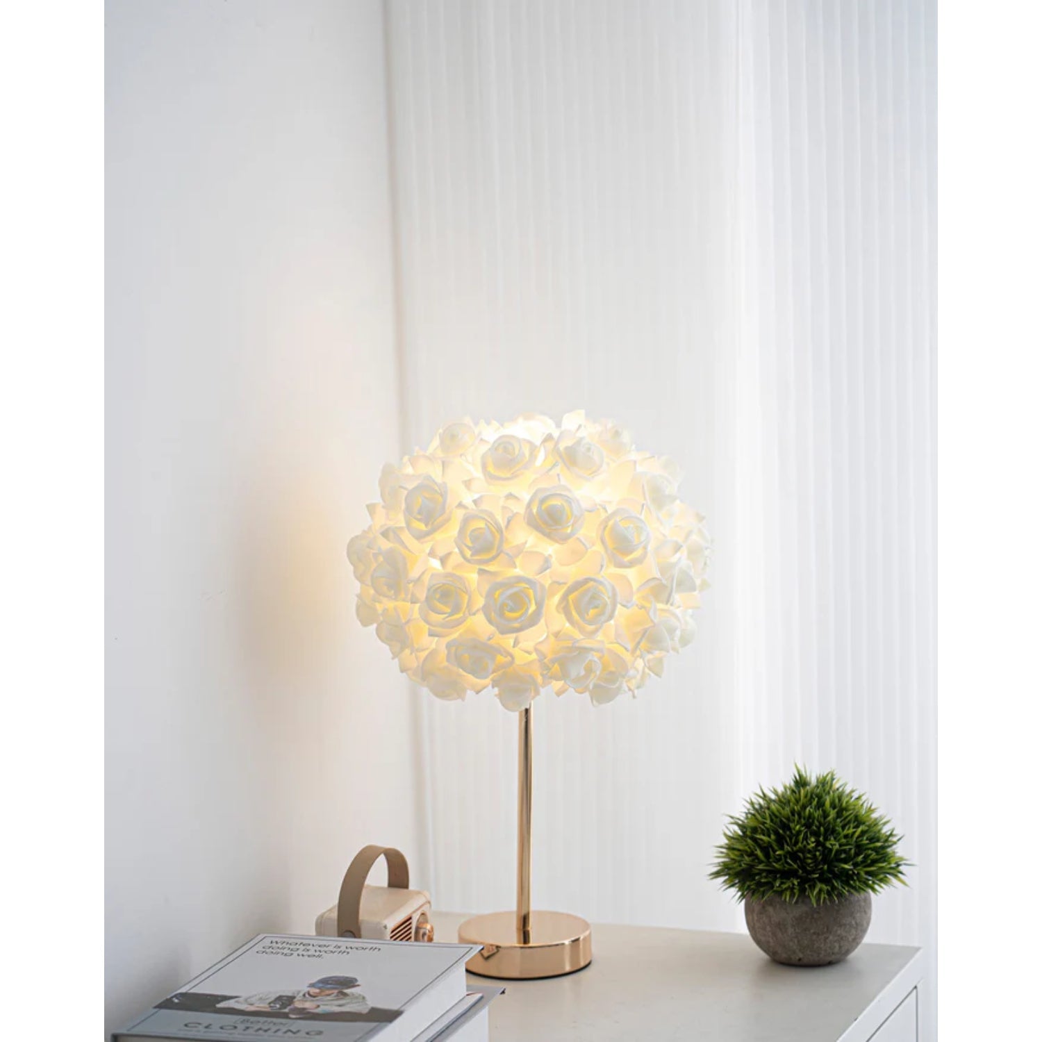 Mosha Table Lamp