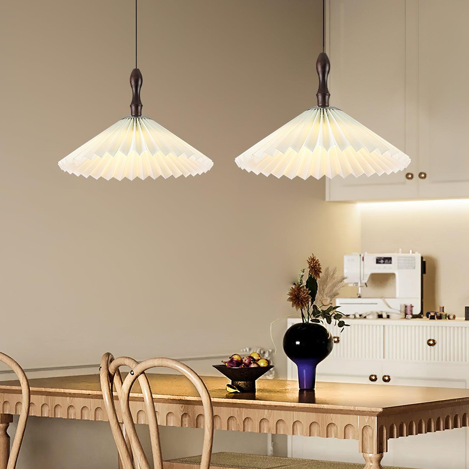 Felowe Pendant Light