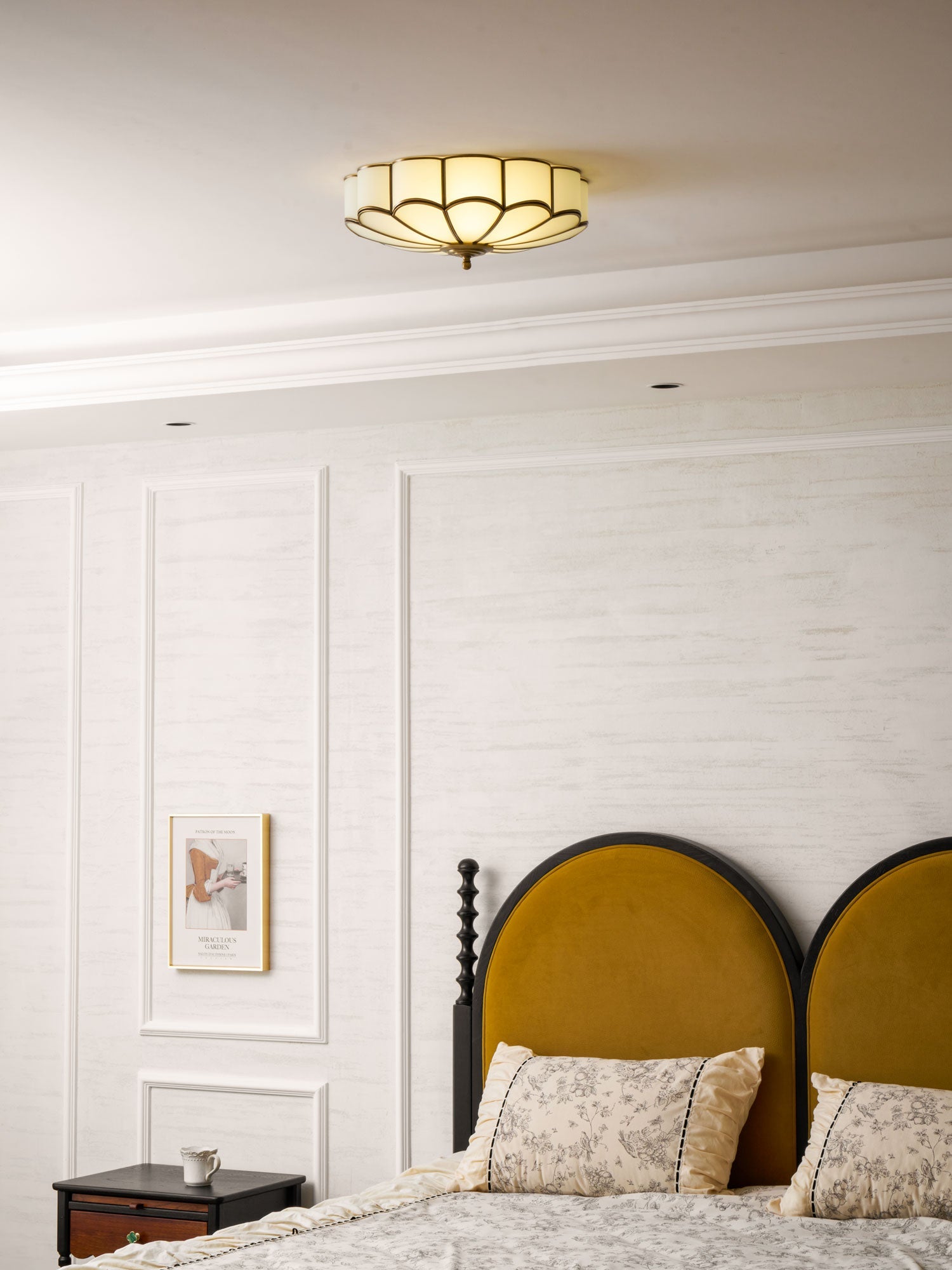 Hawve Flower Ceiling Light
