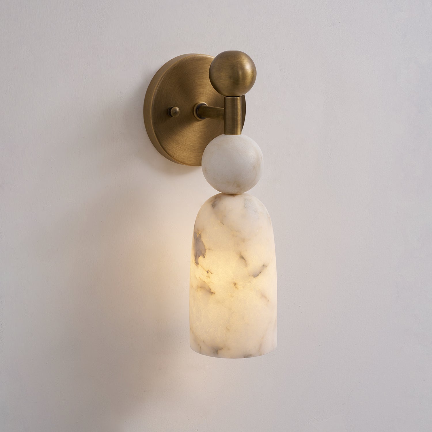 Yareror Sculptural Wall Light