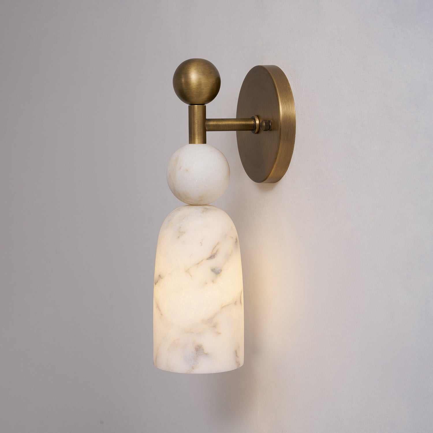 Yareror Sculptural Wall Light