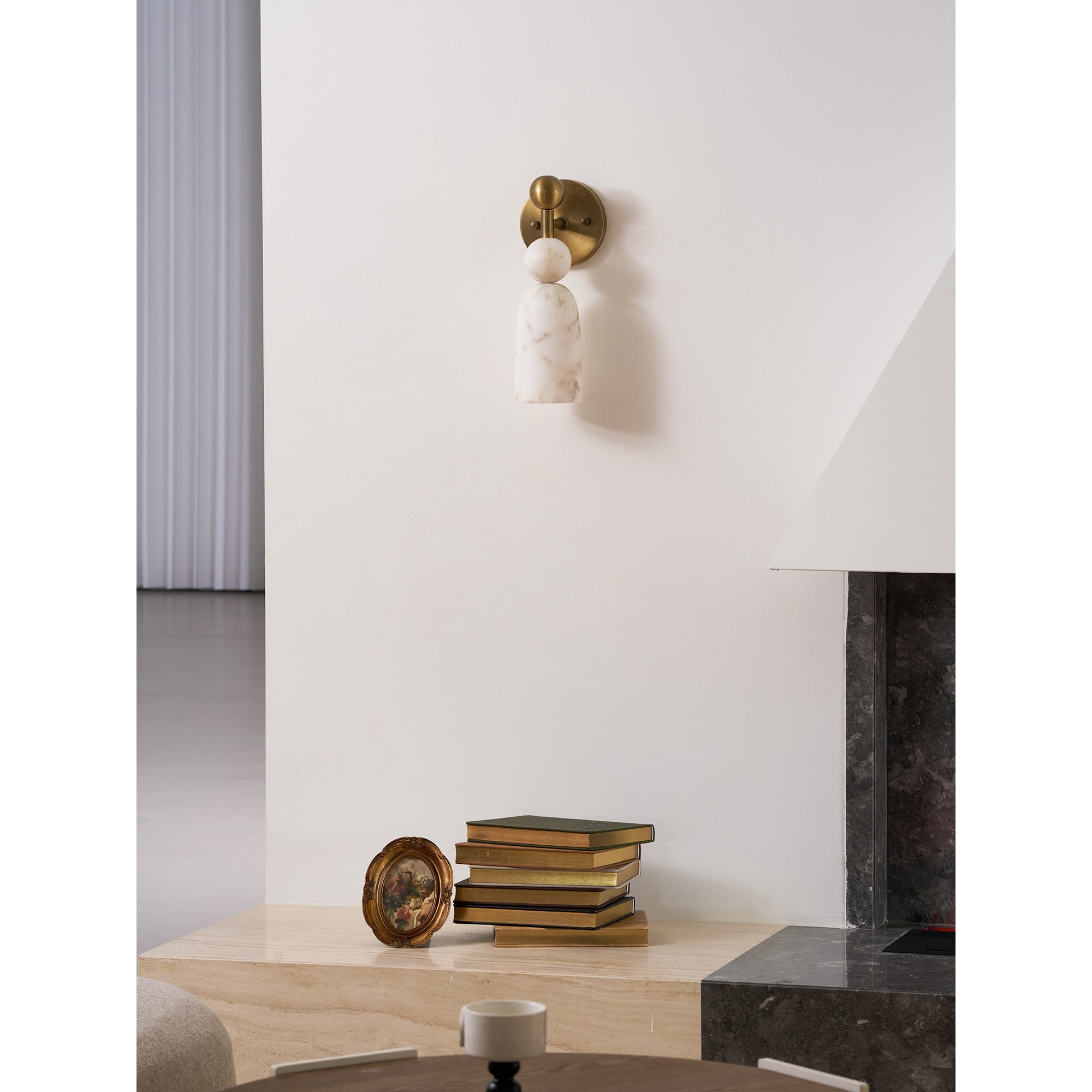 Yareror Sculptural Wall Light