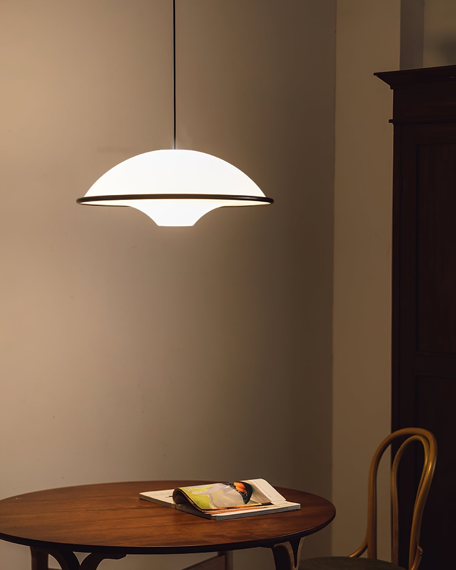 Folava Pendant Light