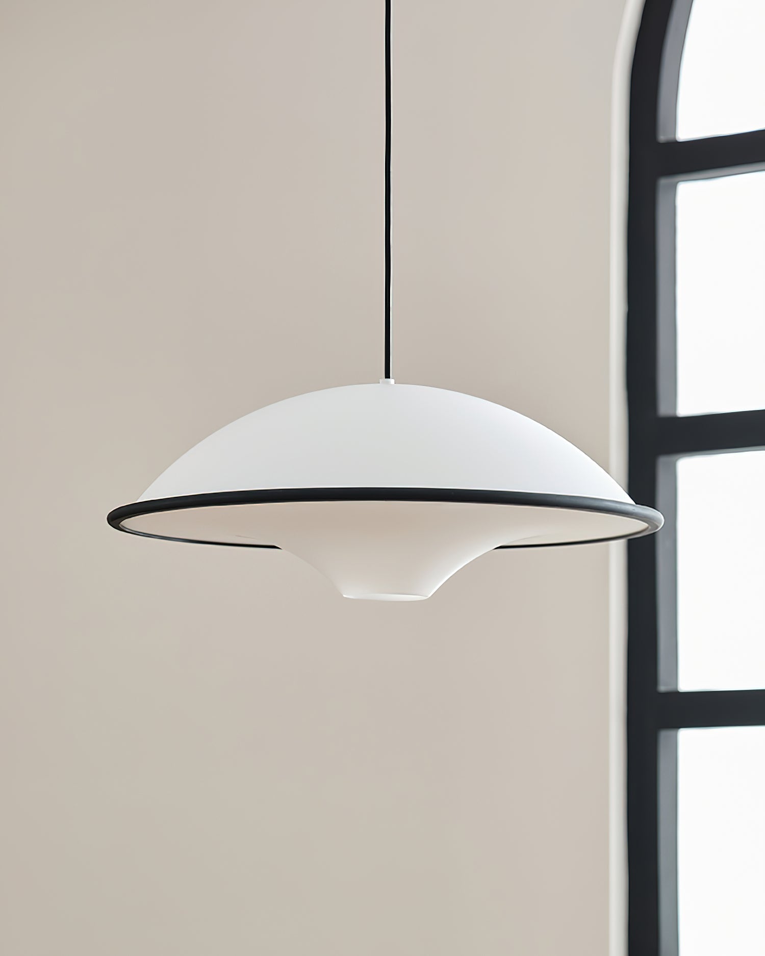 Folava Pendant Light