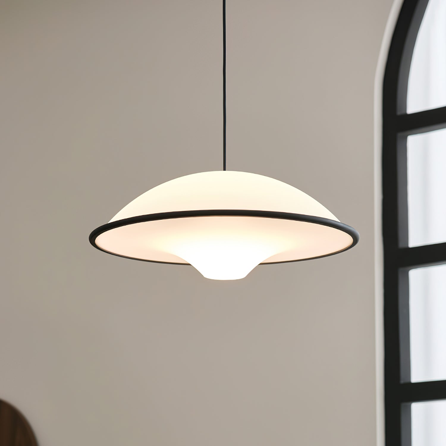 Folava Pendant Light