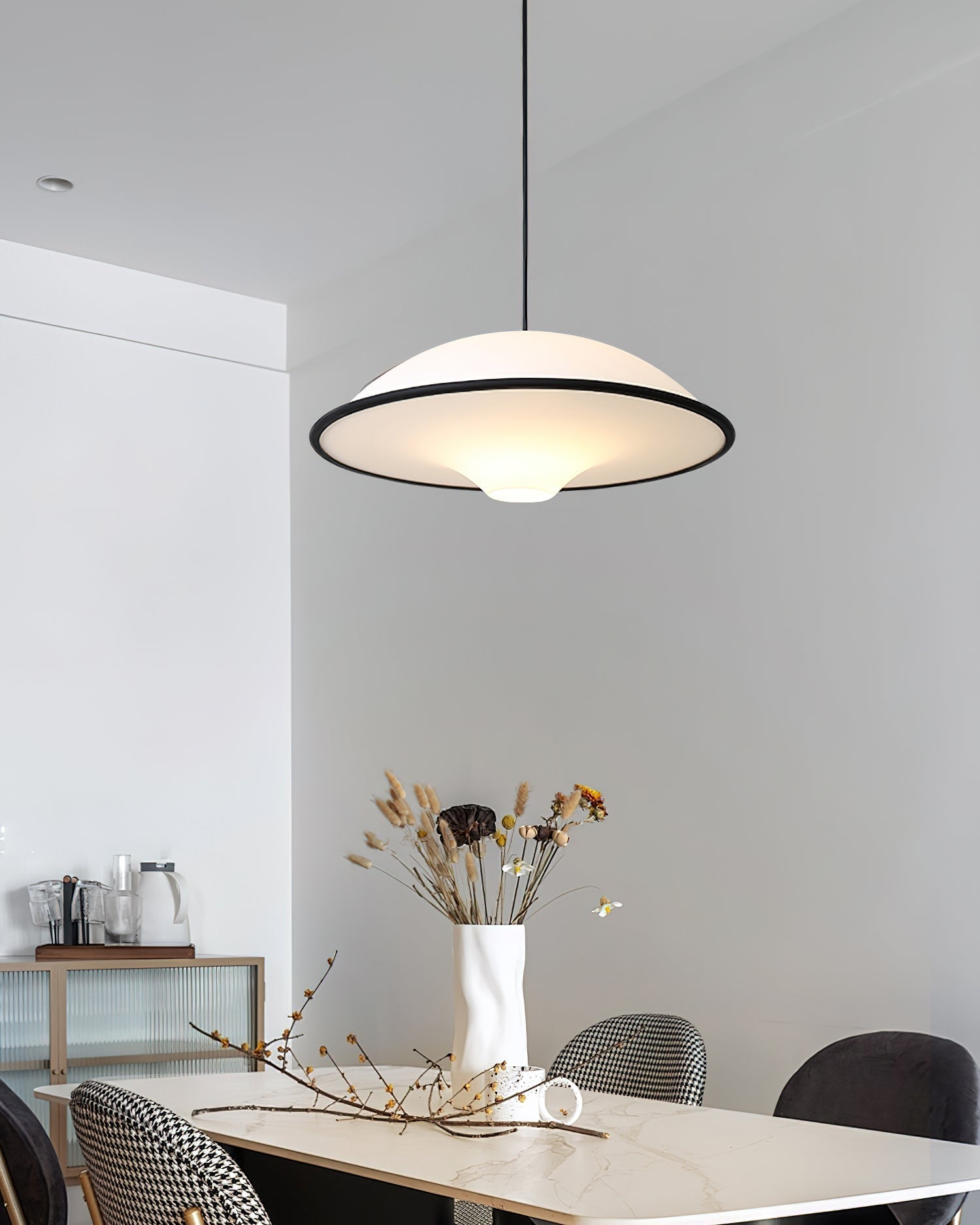 Folava Pendant Light