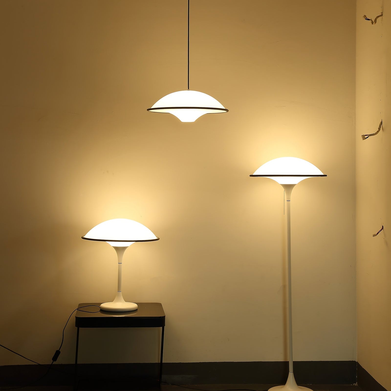 Fezona Table Lamp