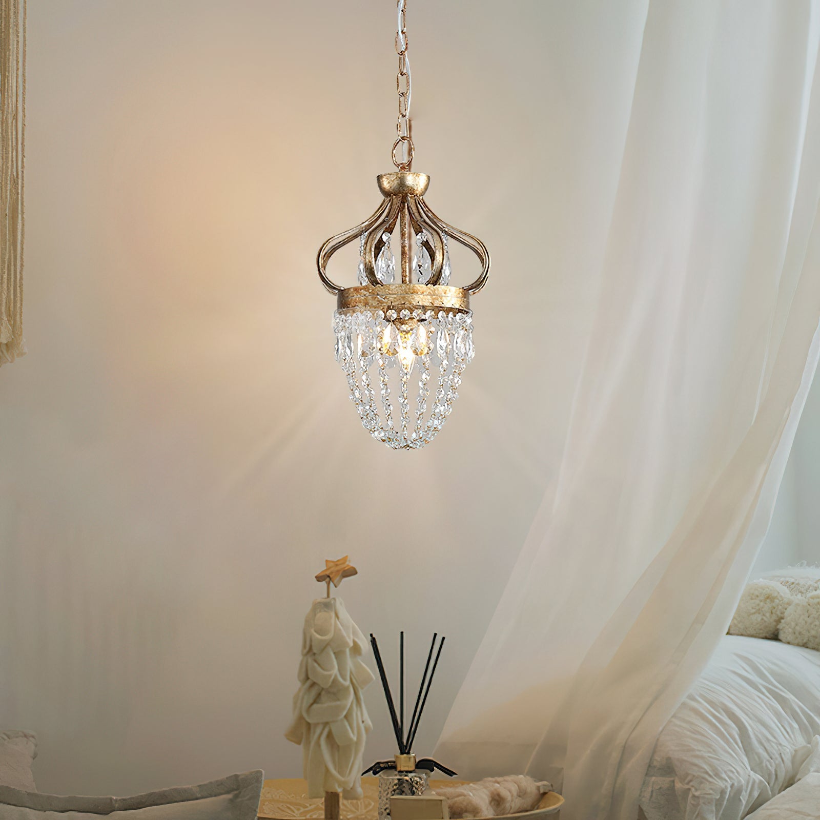 Quinnoel Tear Drop Chandelier