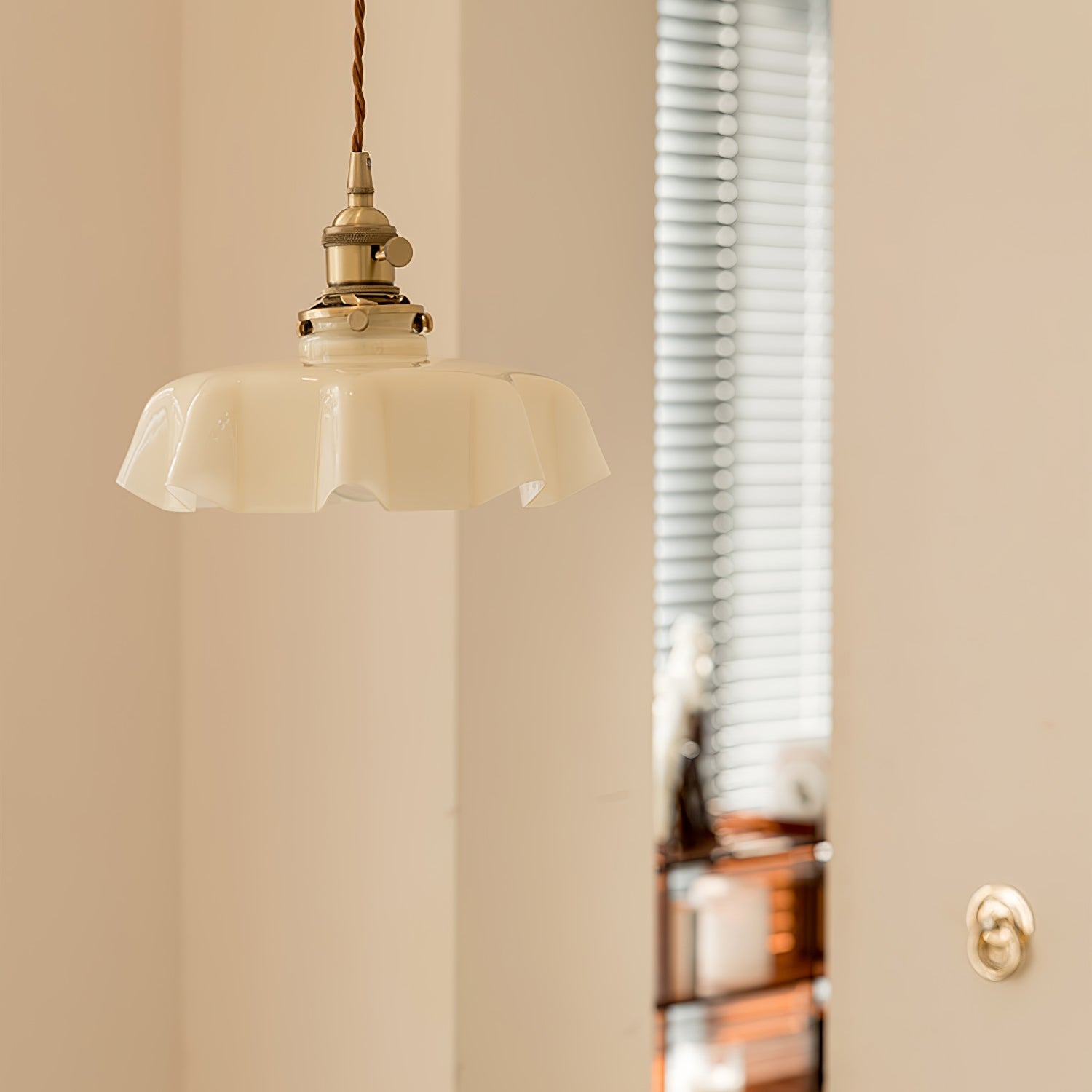 Delora Vintage Pendant Light