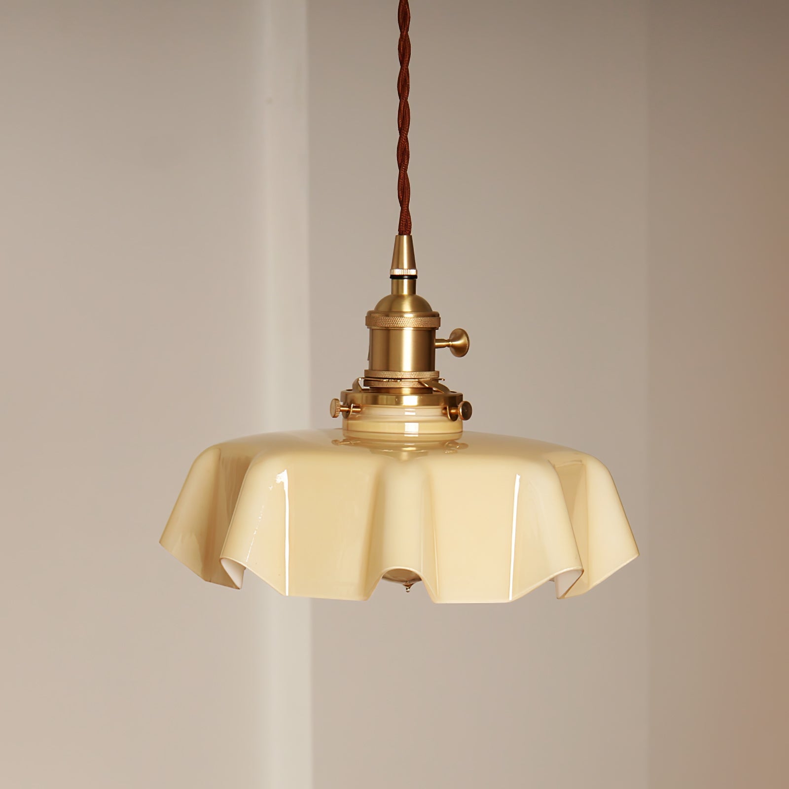 Delora Vintage Pendant Light