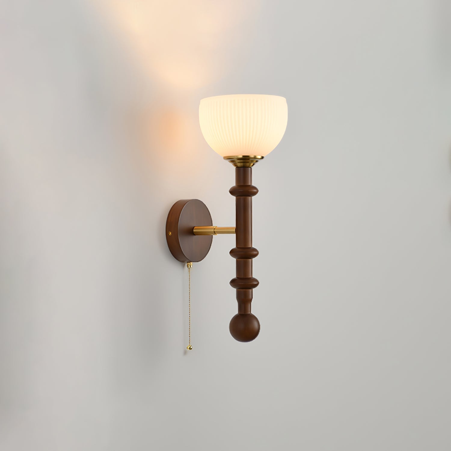 Romea Wall Light