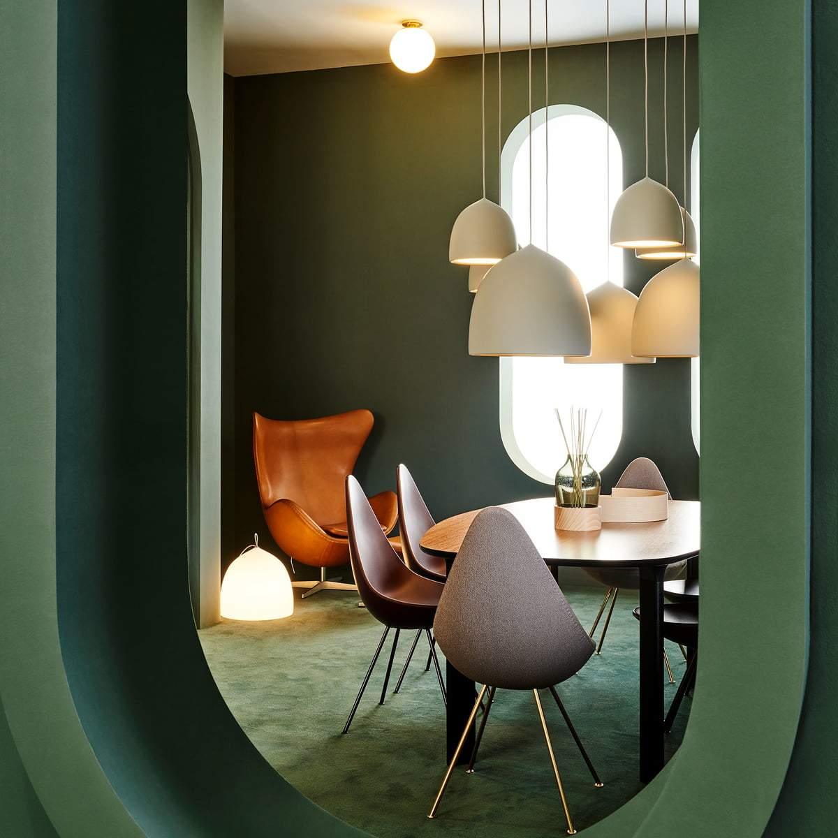 Avira Pendant Light