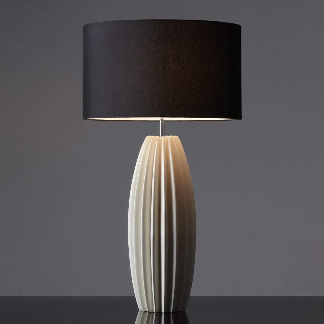 Gilinemo Table Lamp