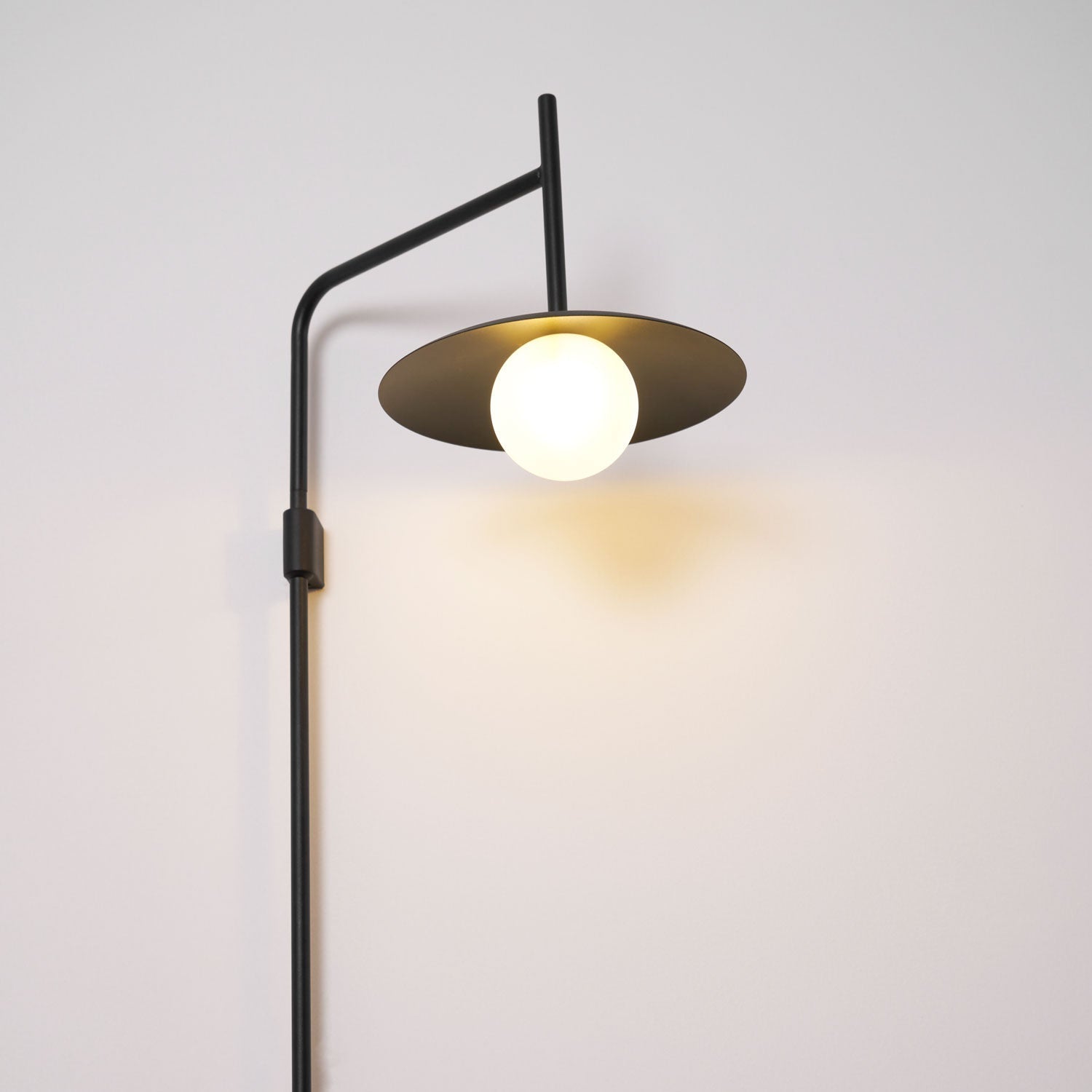 Lamavell Swing Arm Wall Light